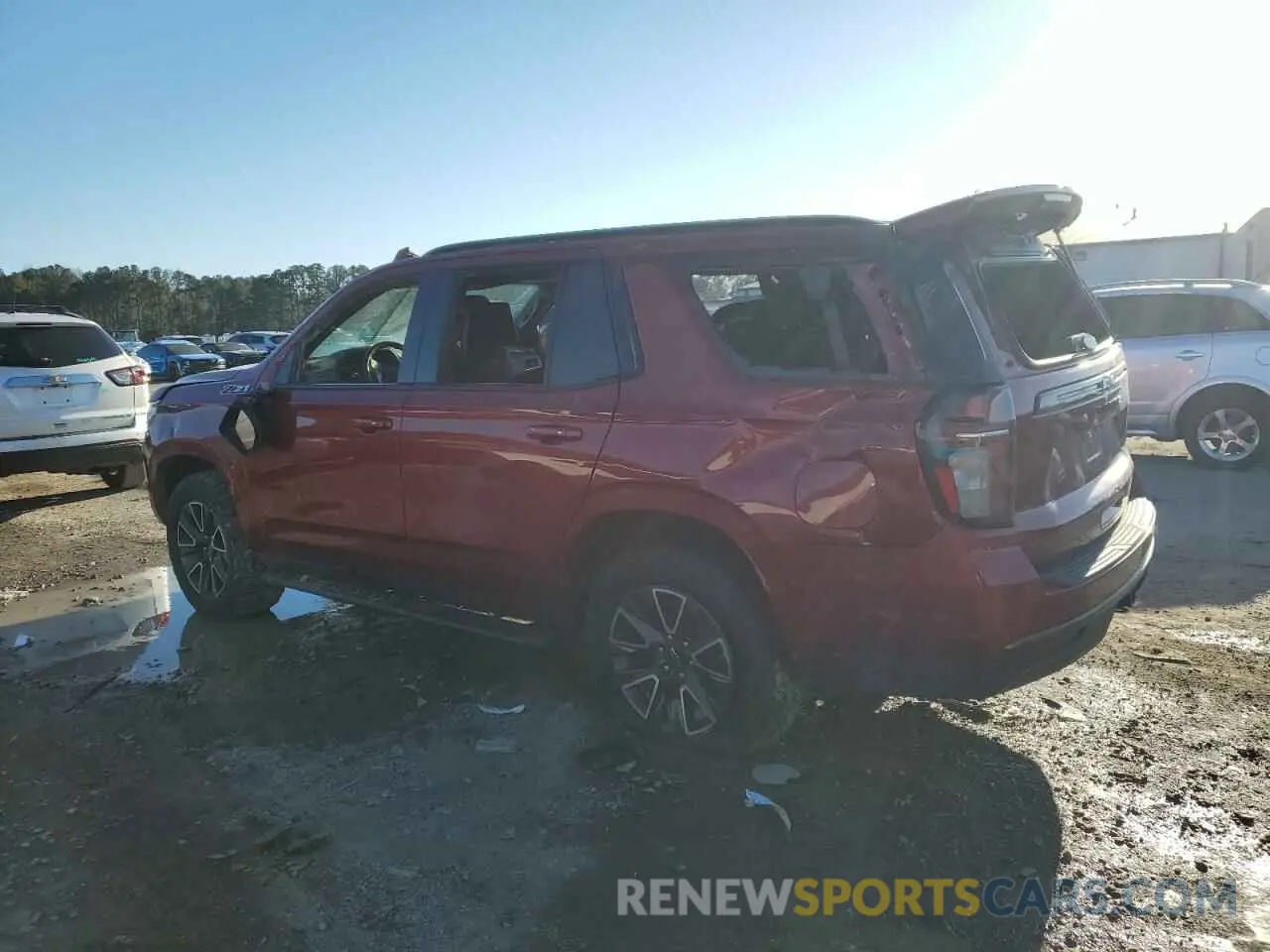 2 Photograph of a damaged car 1GNSKPKD6MR453513 CHEVROLET TAHOE 2021