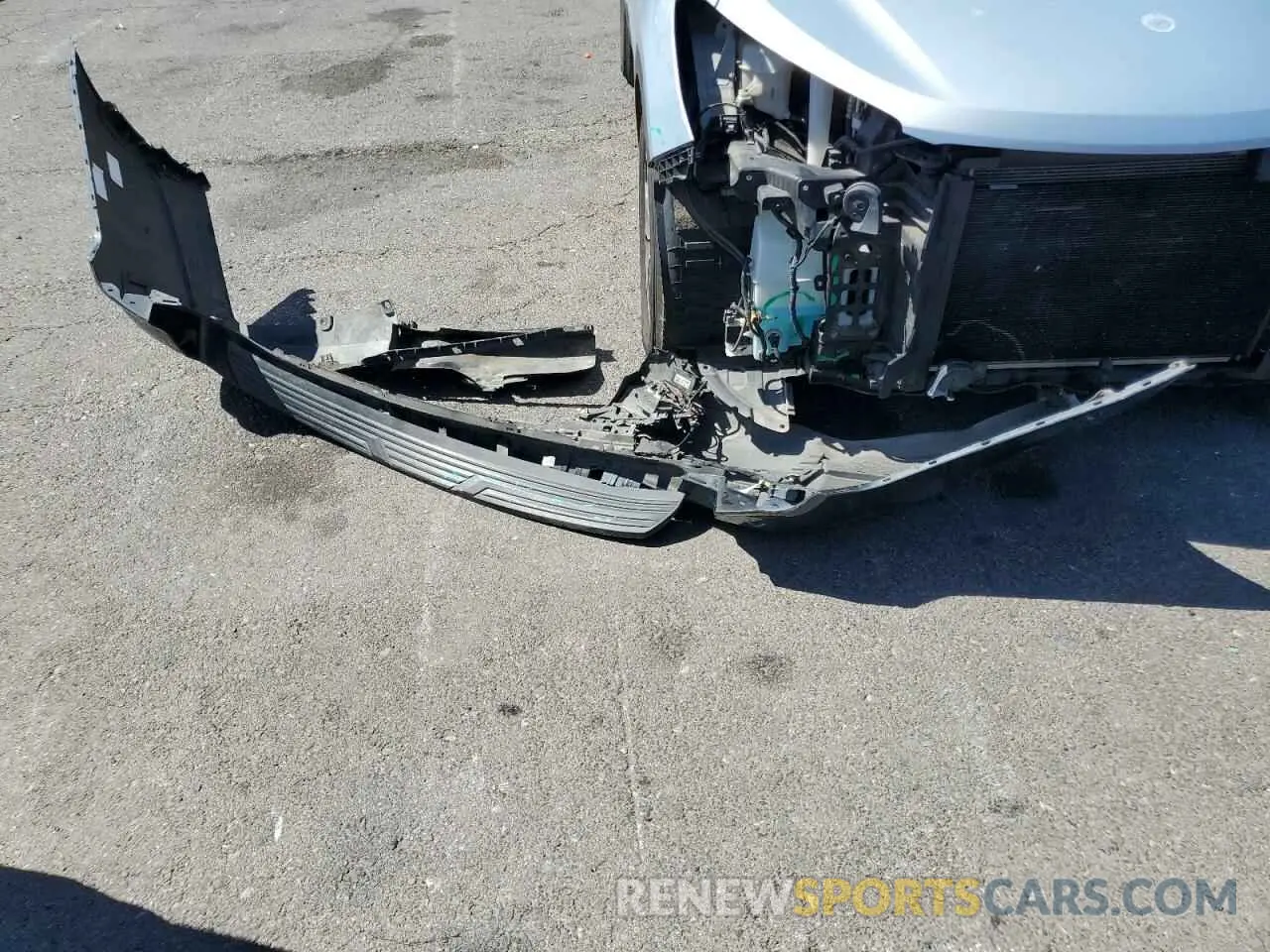 13 Photograph of a damaged car 1GNSKPKD7MR112430 CHEVROLET TAHOE 2021