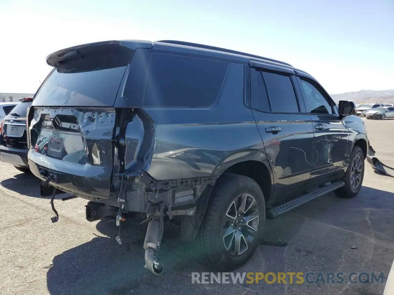 3 Photograph of a damaged car 1GNSKPKD7MR112430 CHEVROLET TAHOE 2021
