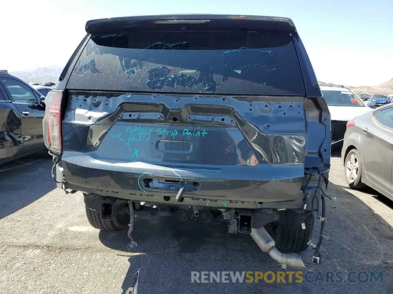 6 Photograph of a damaged car 1GNSKPKD7MR112430 CHEVROLET TAHOE 2021