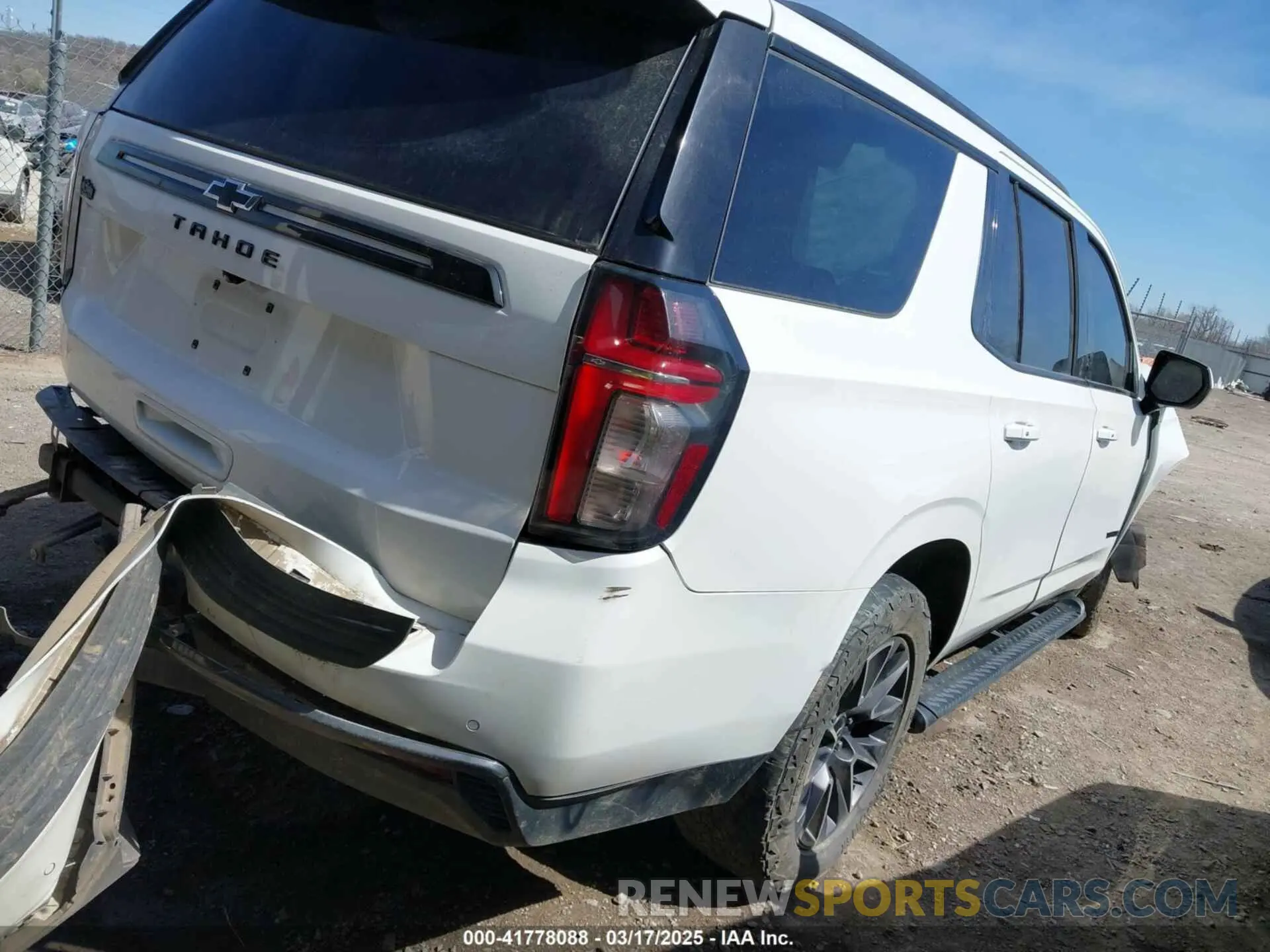 4 Photograph of a damaged car 1GNSKPKD7MR117286 CHEVROLET TAHOE 2021