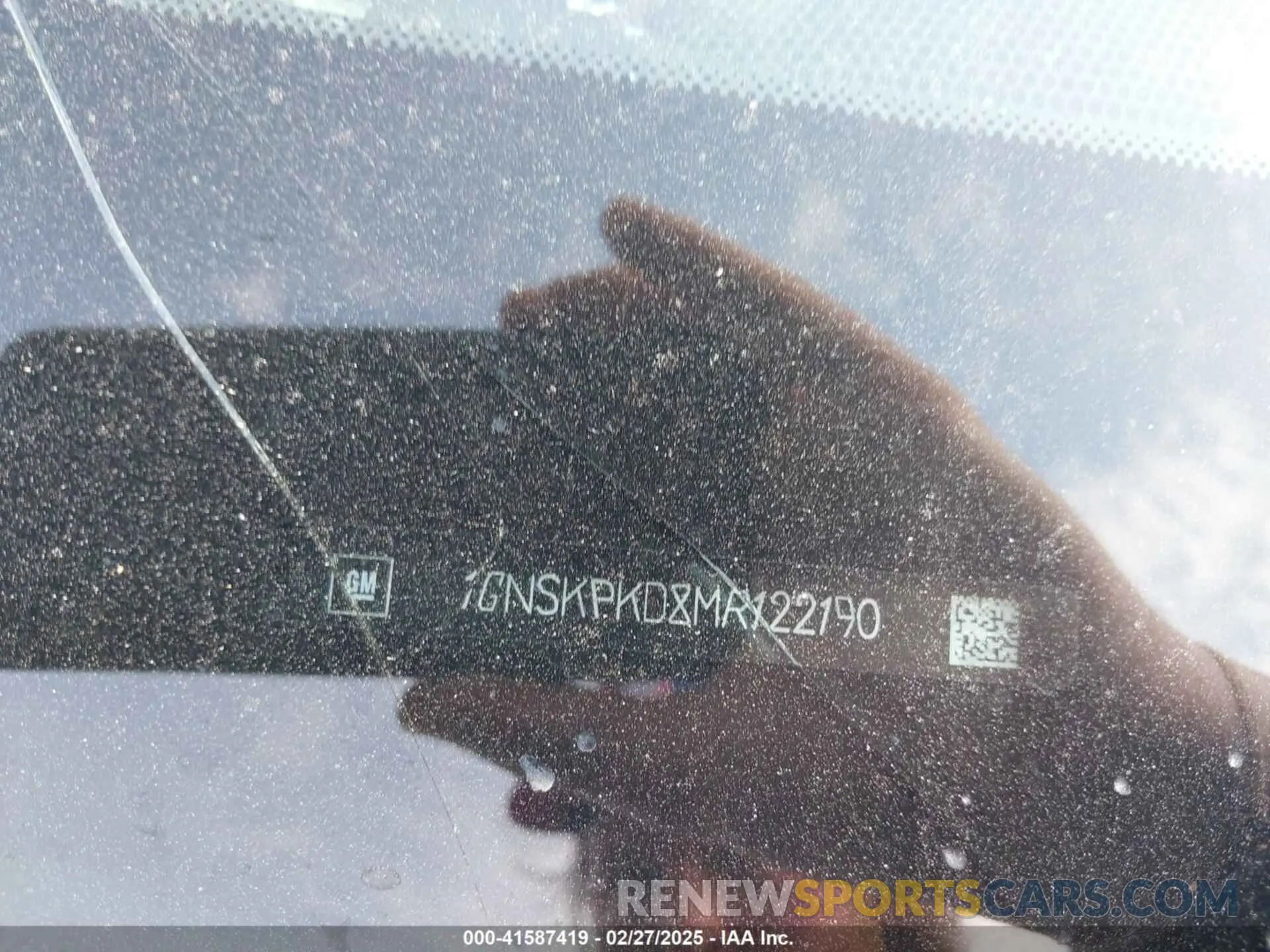9 Photograph of a damaged car 1GNSKPKD8MR122190 CHEVROLET TAHOE 2021