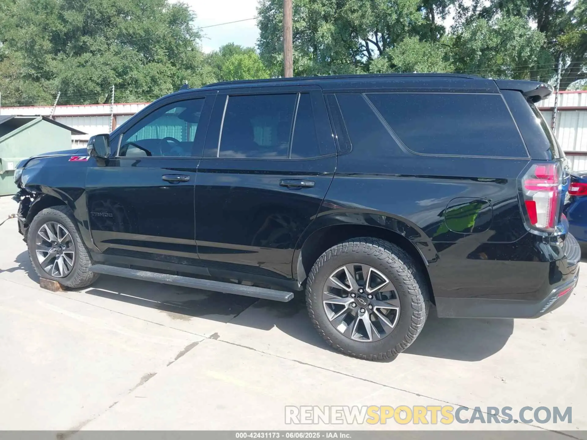 15 Photograph of a damaged car 1GNSKPKD8MR278374 CHEVROLET TAHOE 2021