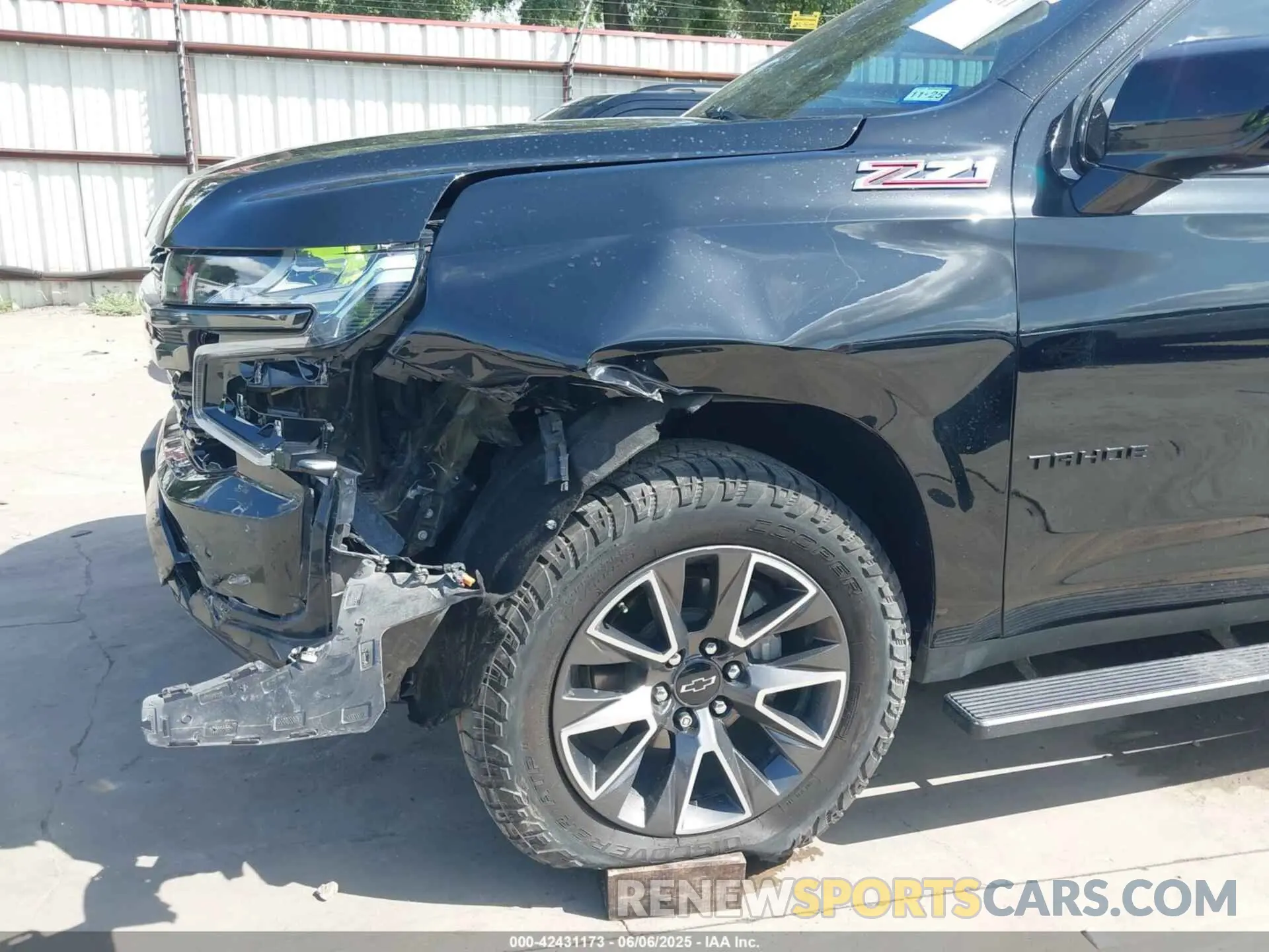 6 Photograph of a damaged car 1GNSKPKD8MR278374 CHEVROLET TAHOE 2021