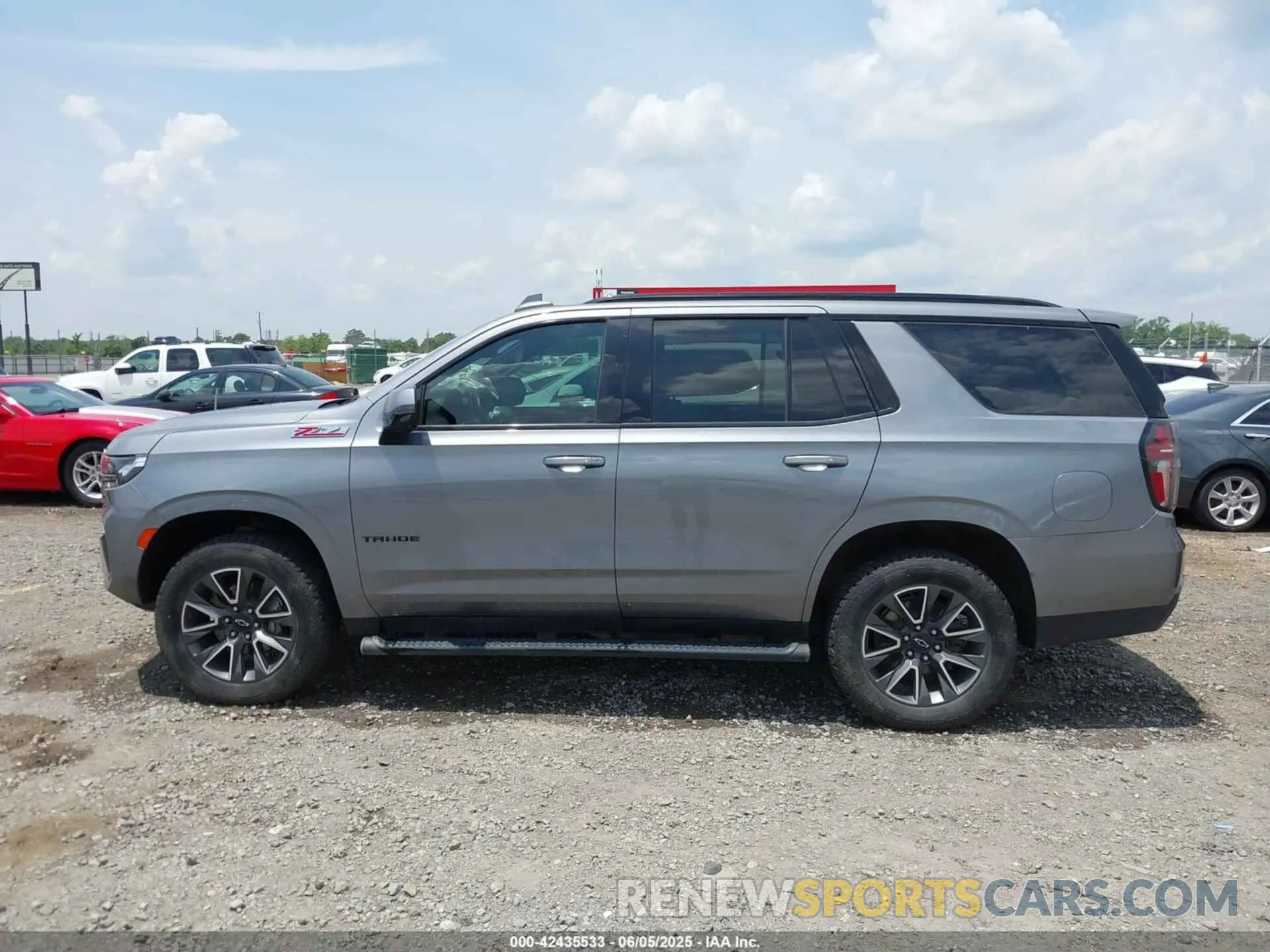 14 Photograph of a damaged car 1GNSKPKD8MR299368 CHEVROLET TAHOE 2021