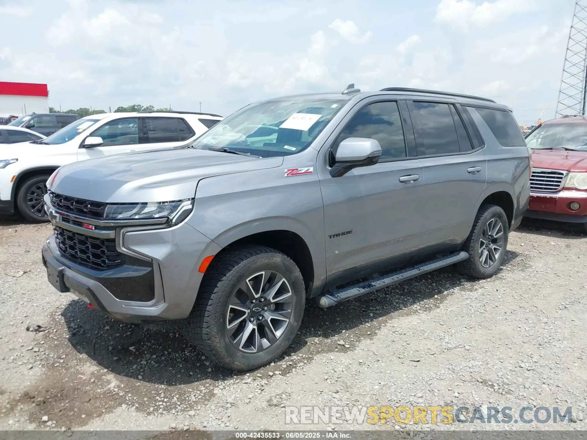 2 Photograph of a damaged car 1GNSKPKD8MR299368 CHEVROLET TAHOE 2021