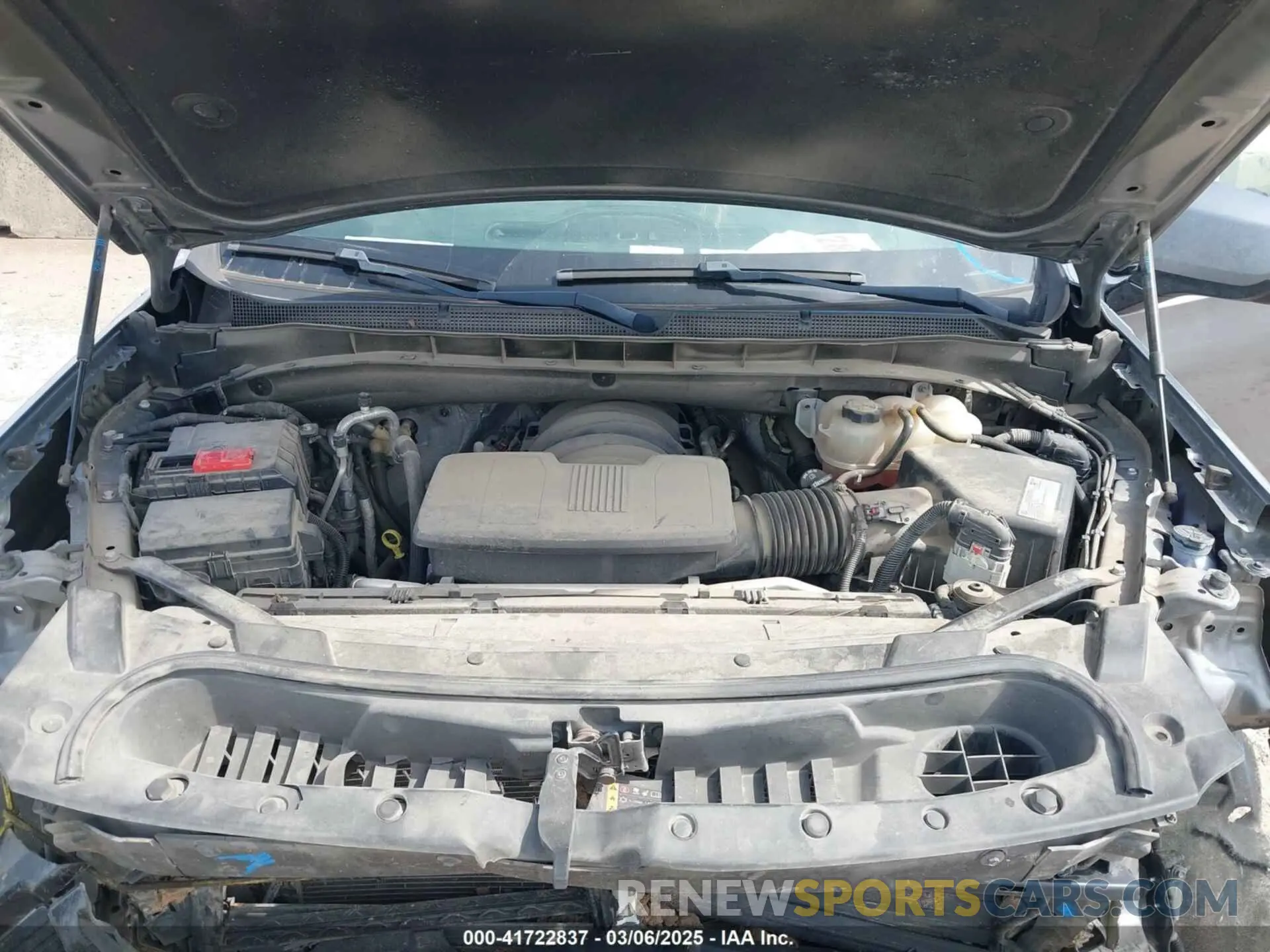10 Photograph of a damaged car 1GNSKPKD9MR324875 CHEVROLET TAHOE 2021