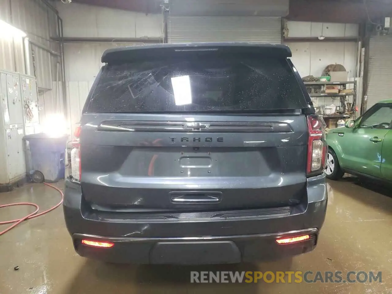 6 Photograph of a damaged car 1GNSKPKD9MR452601 CHEVROLET TAHOE 2021