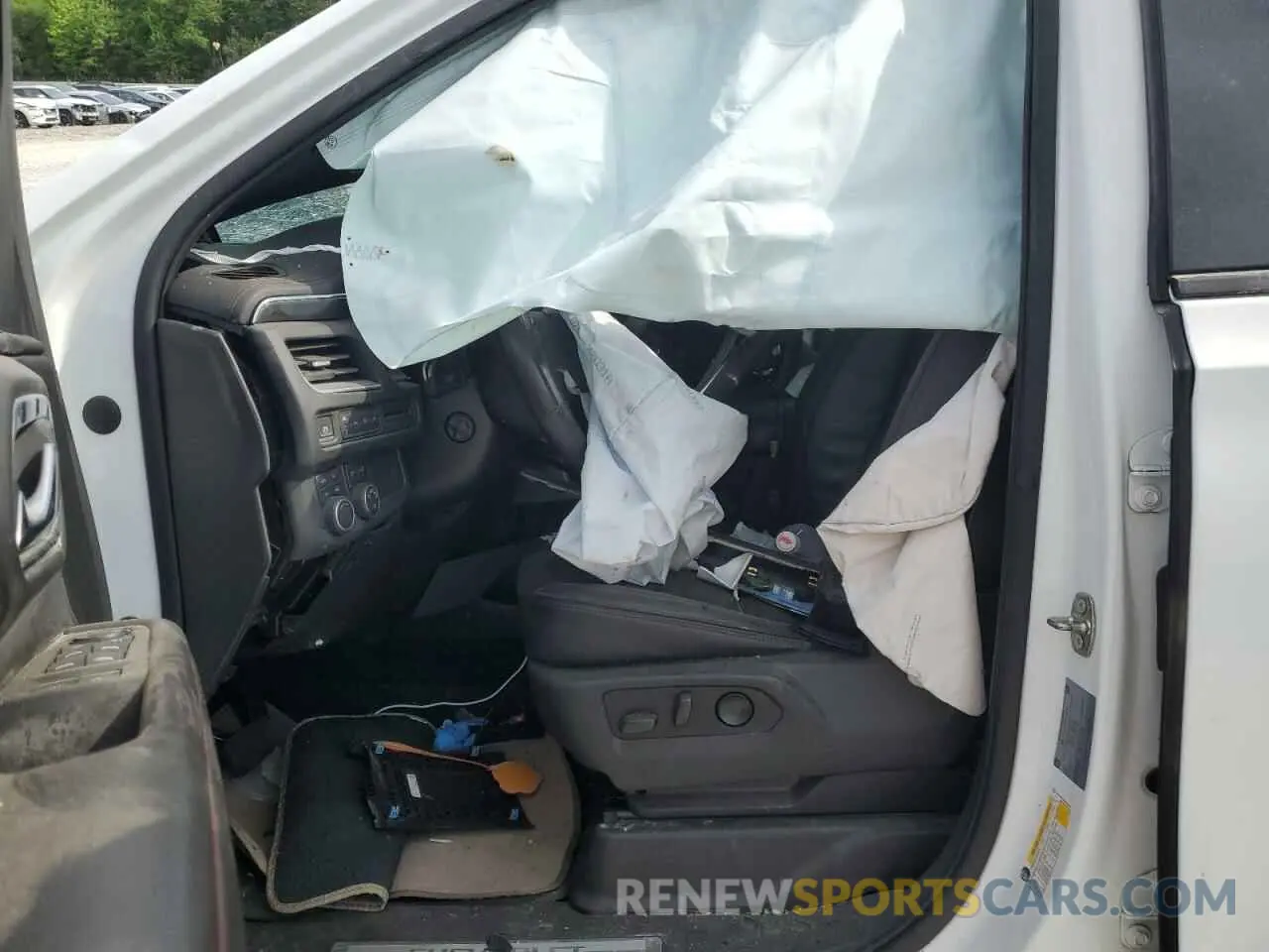 7 Photograph of a damaged car 1GNSKRKD0MR188924 CHEVROLET TAHOE 2021