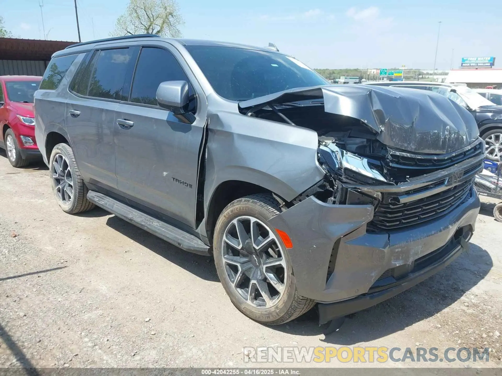 1 Photograph of a damaged car 1GNSKRKD1MR334280 CHEVROLET TAHOE 2021