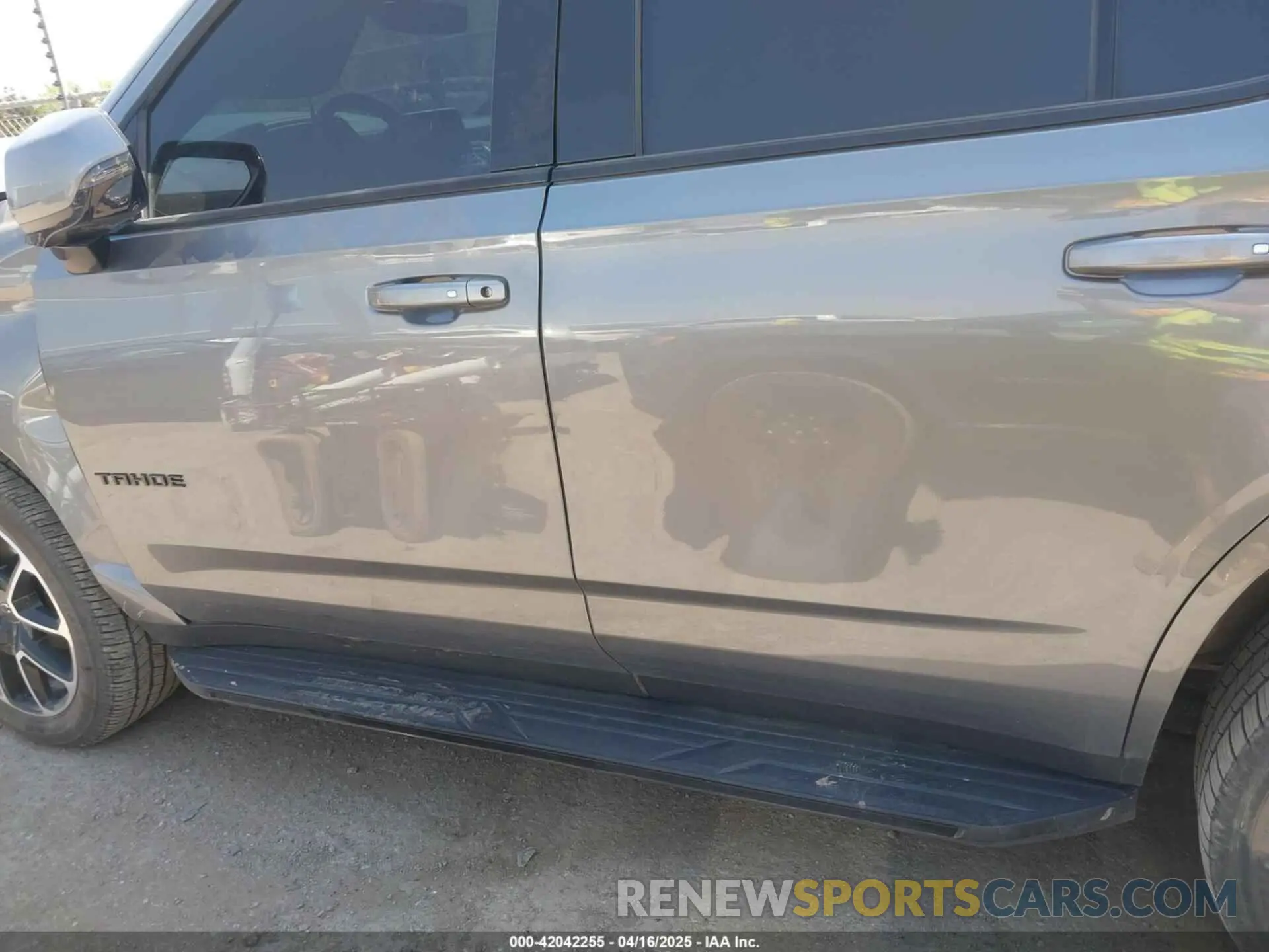 14 Photograph of a damaged car 1GNSKRKD1MR334280 CHEVROLET TAHOE 2021