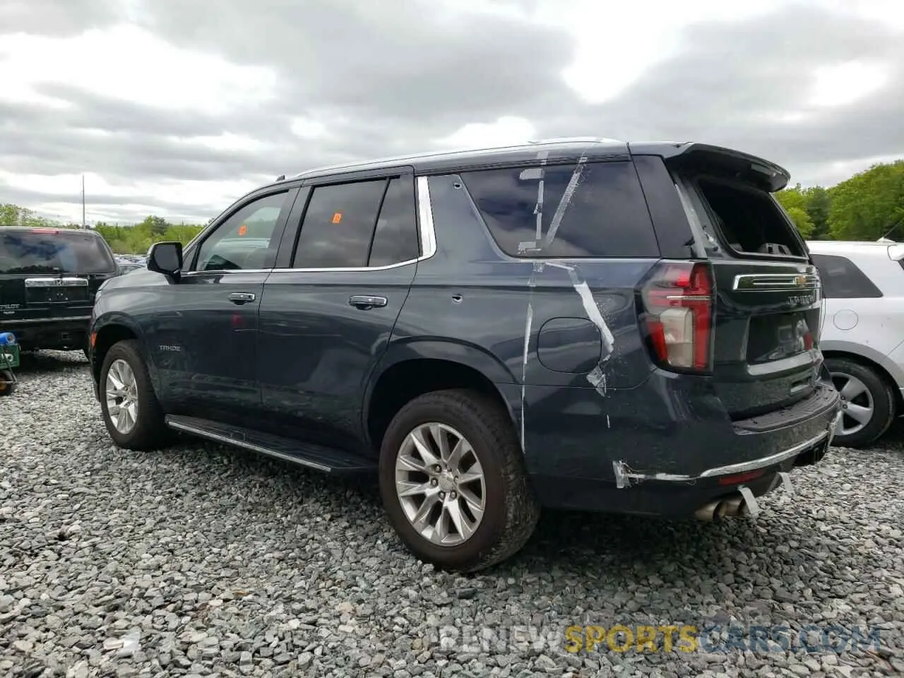 2 Photograph of a damaged car 1GNSKSKD0MR107539 CHEVROLET TAHOE 2021