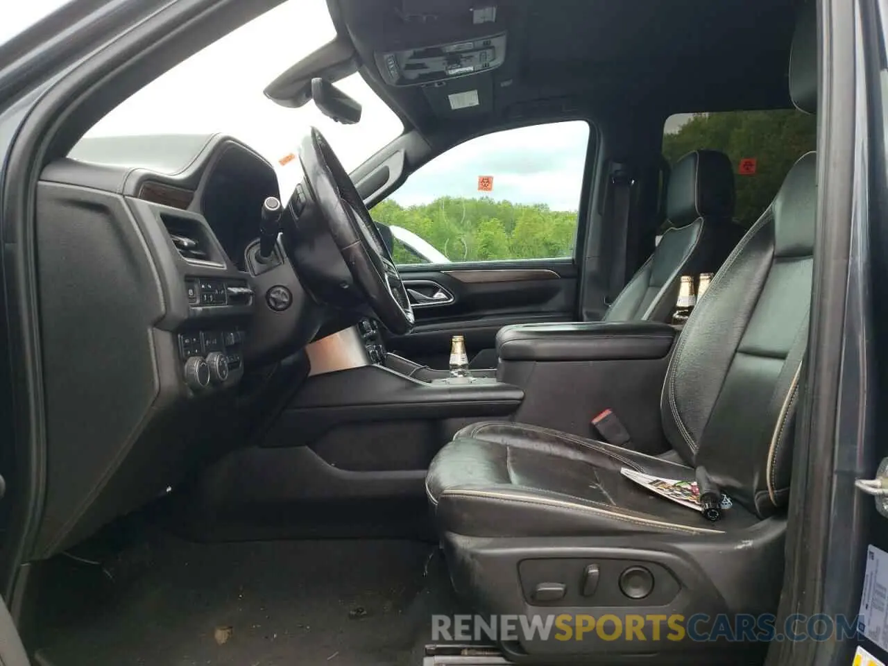7 Photograph of a damaged car 1GNSKSKD0MR107539 CHEVROLET TAHOE 2021