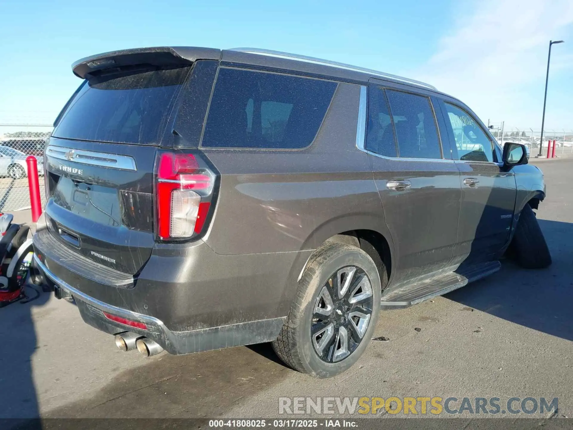 4 Photograph of a damaged car 1GNSKSKD7MR153708 CHEVROLET TAHOE 2021