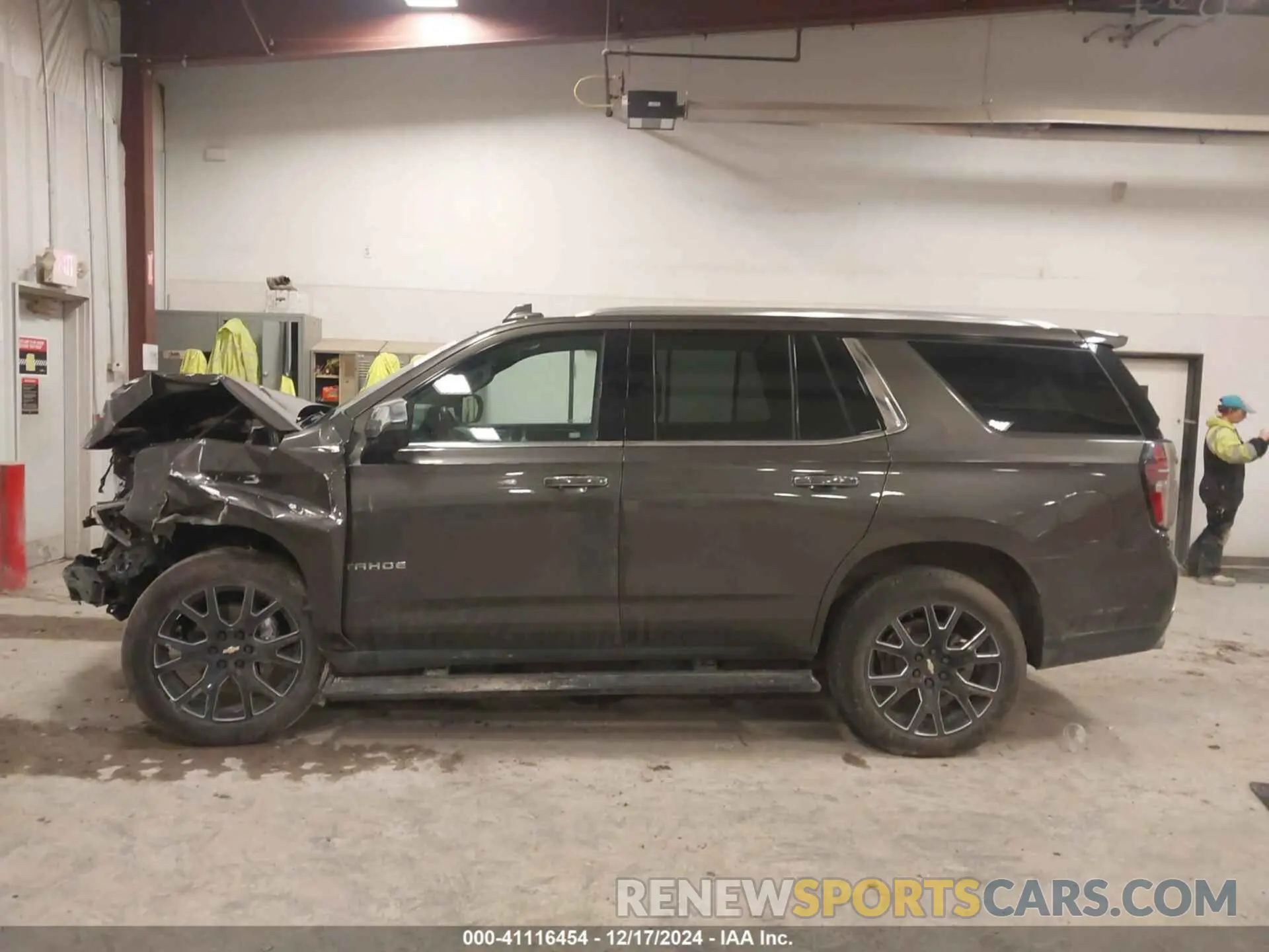 14 Photograph of a damaged car 1GNSKSKD7MR230481 CHEVROLET TAHOE 2021