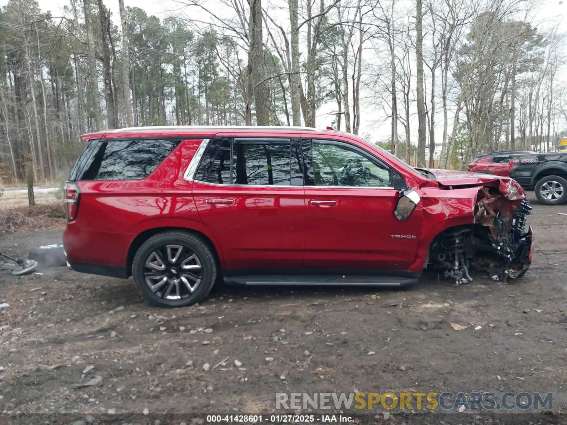 14 Photograph of a damaged car 1GNSKSKD8MR184627 CHEVROLET TAHOE 2021