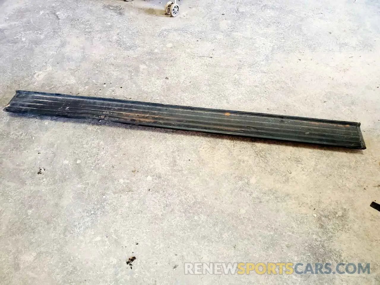 13 Photograph of a damaged car 1GNSKSKD9MR213309 CHEVROLET TAHOE 2021