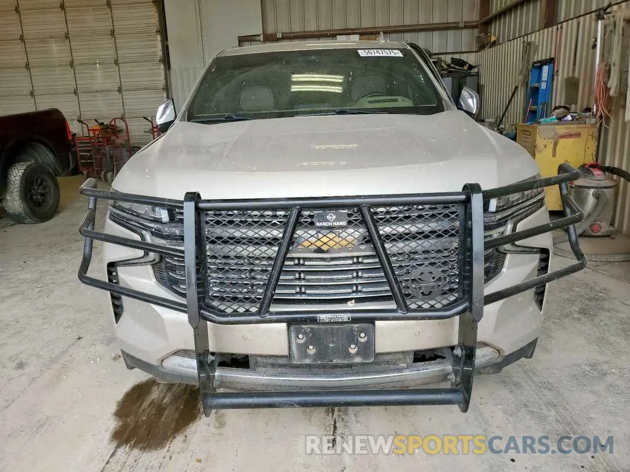 5 Photograph of a damaged car 1GNSKSKD9MR213309 CHEVROLET TAHOE 2021