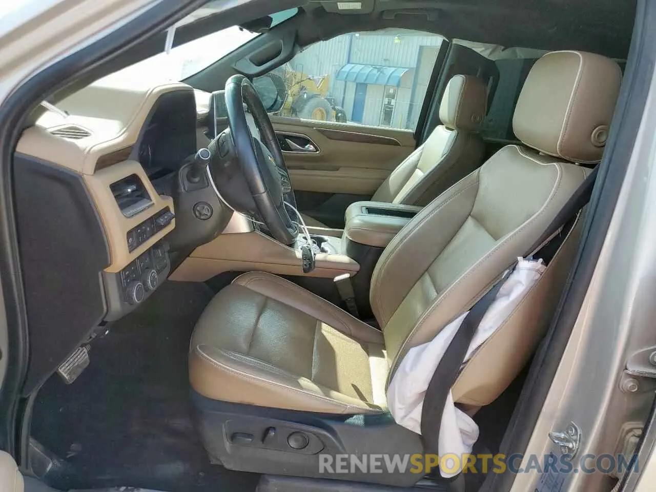 7 Photograph of a damaged car 1GNSKSKD9MR213309 CHEVROLET TAHOE 2021