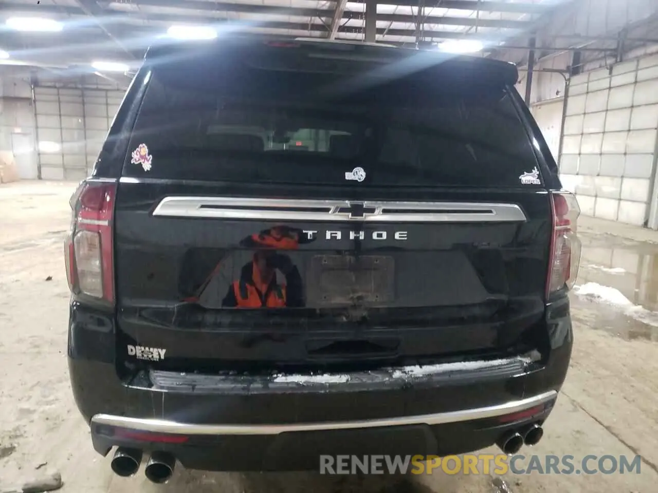 6 Photograph of a damaged car 1GNSKTKL6MR124357 CHEVROLET TAHOE 2021