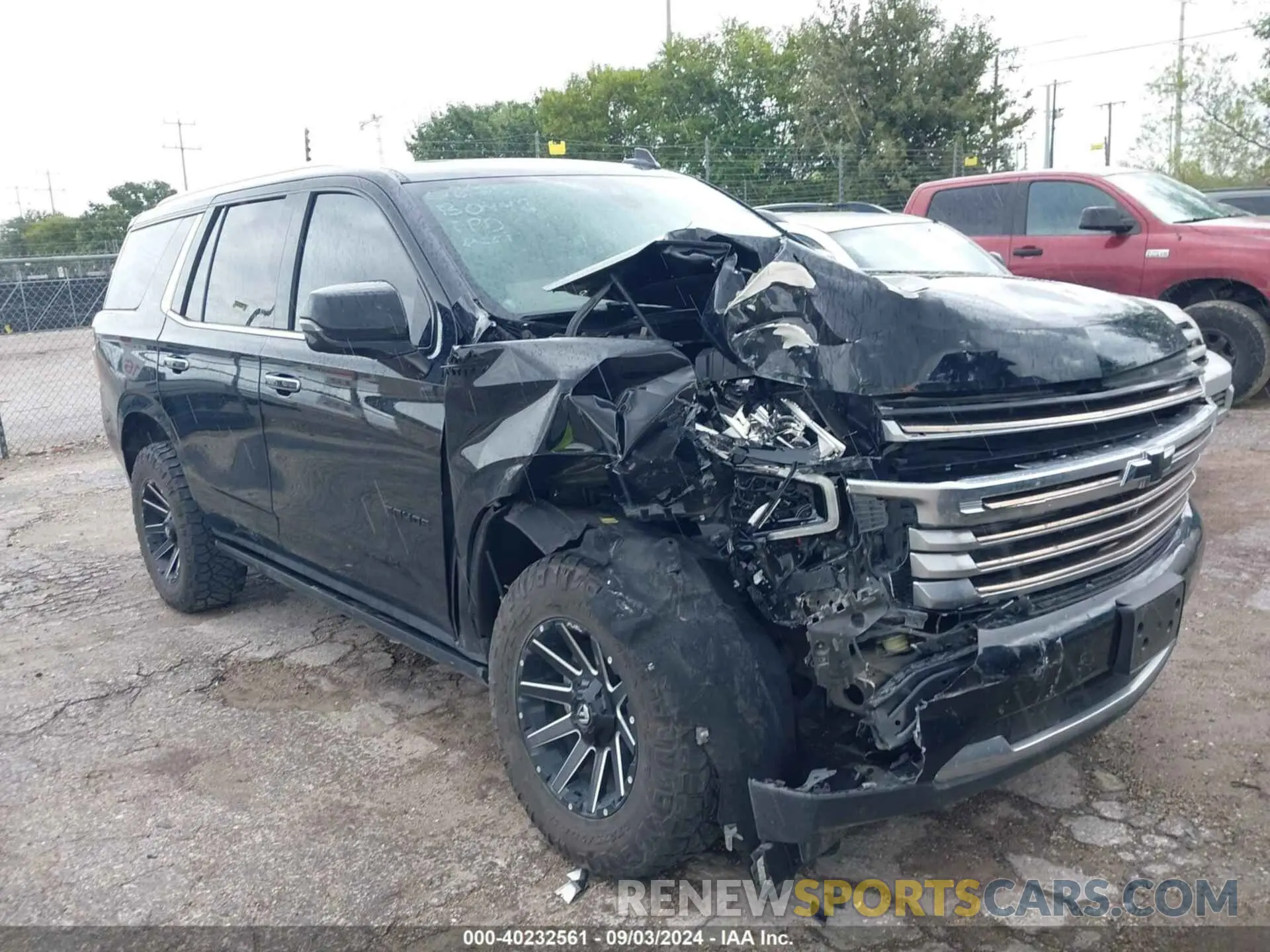 1 Photograph of a damaged car 1GNSKTKL7MR330223 CHEVROLET TAHOE 2021