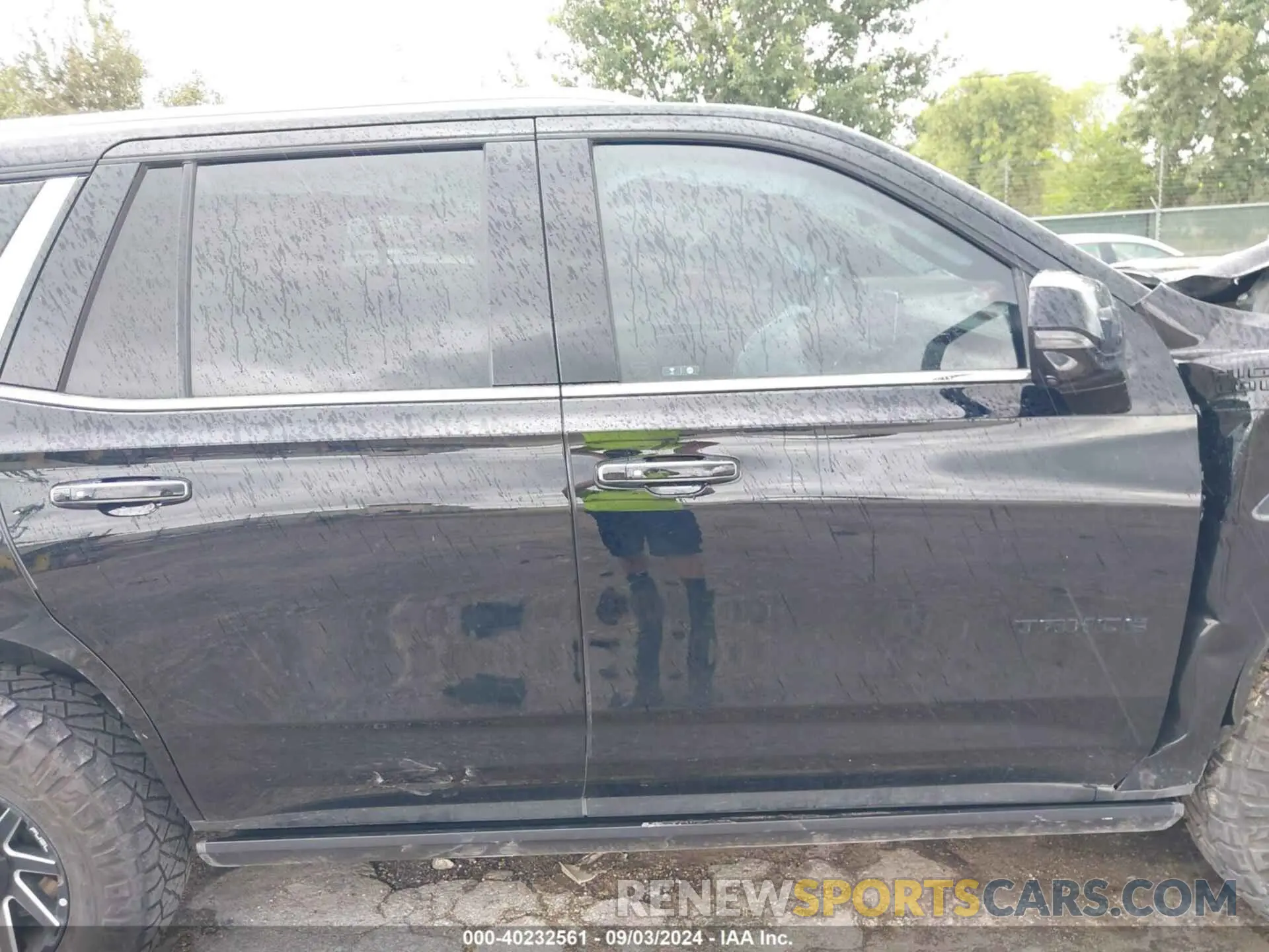 13 Photograph of a damaged car 1GNSKTKL7MR330223 CHEVROLET TAHOE 2021