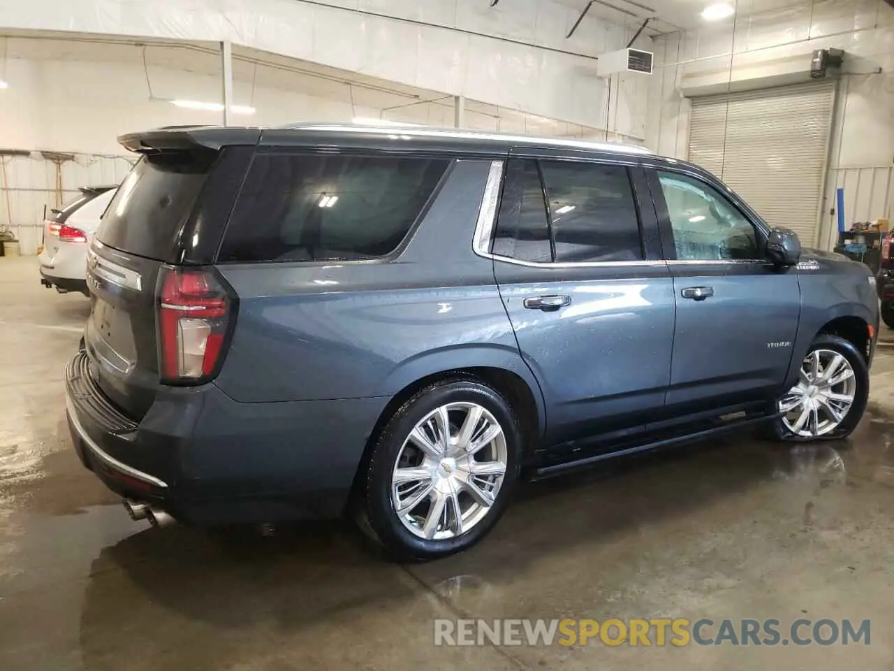 3 Photograph of a damaged car 1GNSKTKL8MR314824 CHEVROLET TAHOE 2021