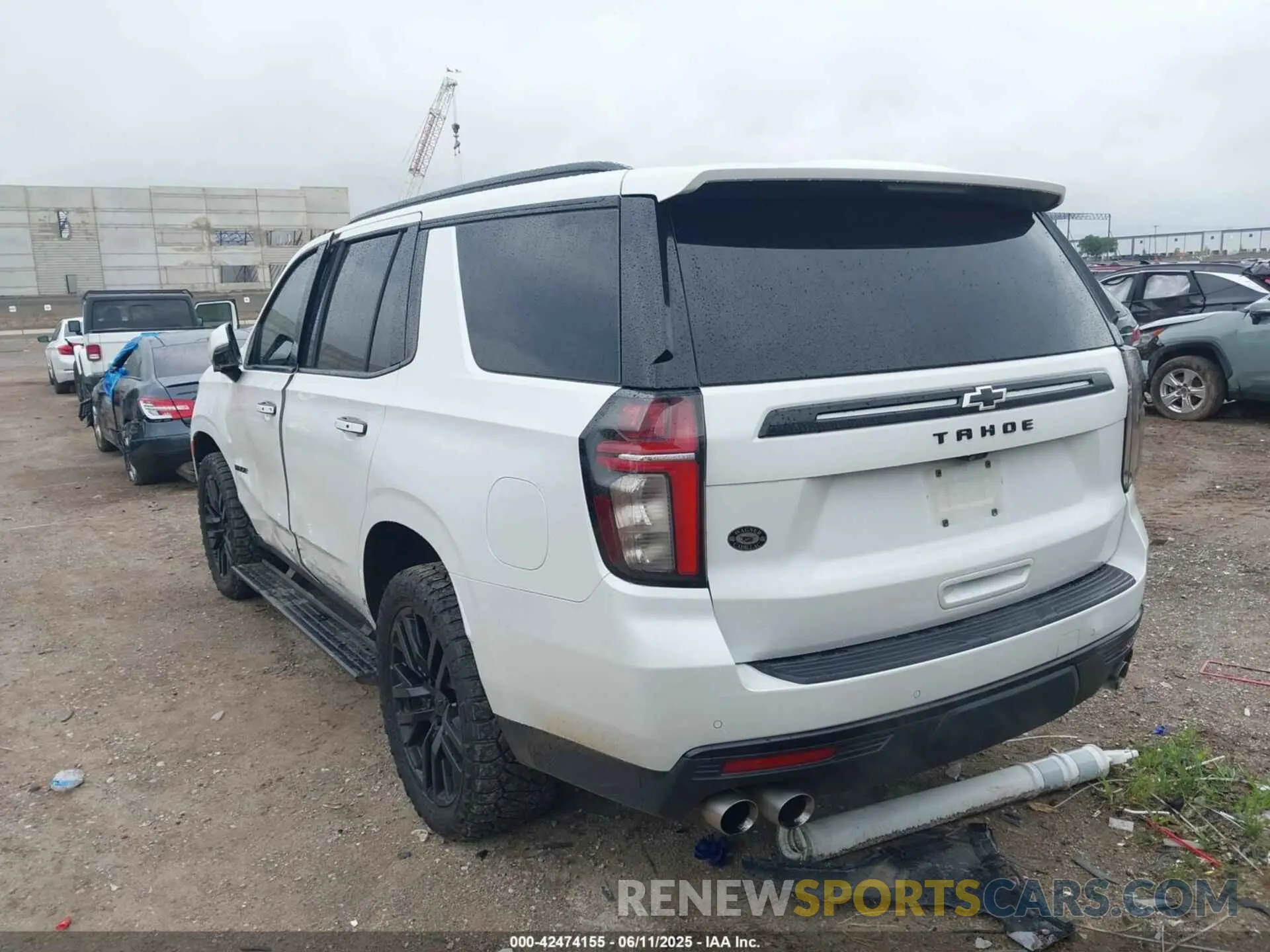 3 Photograph of a damaged car 1GNSKTKLXMR103513 CHEVROLET TAHOE 2021