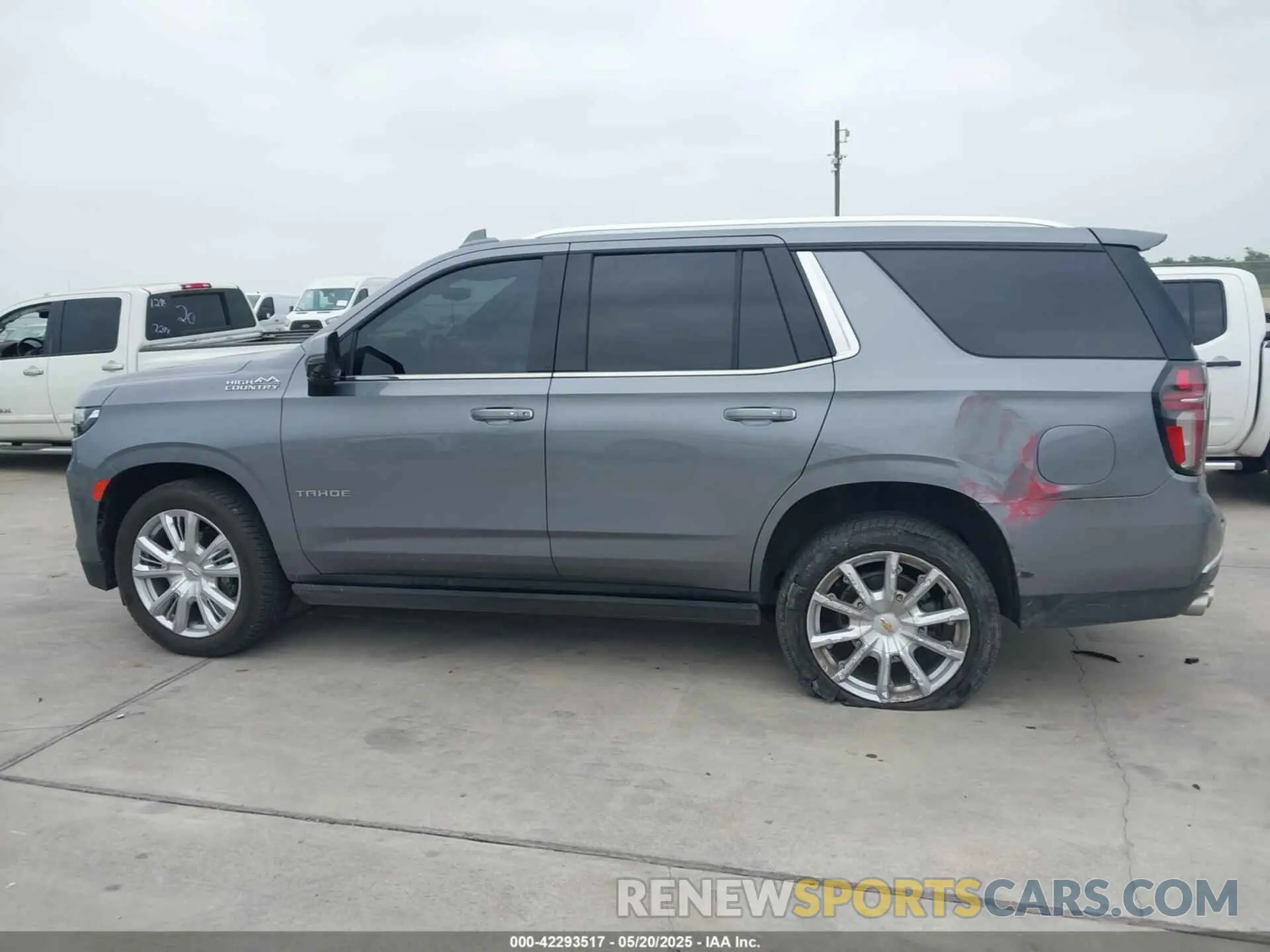 13 Photograph of a damaged car 1GNSKTKLXMR361126 CHEVROLET TAHOE 2021