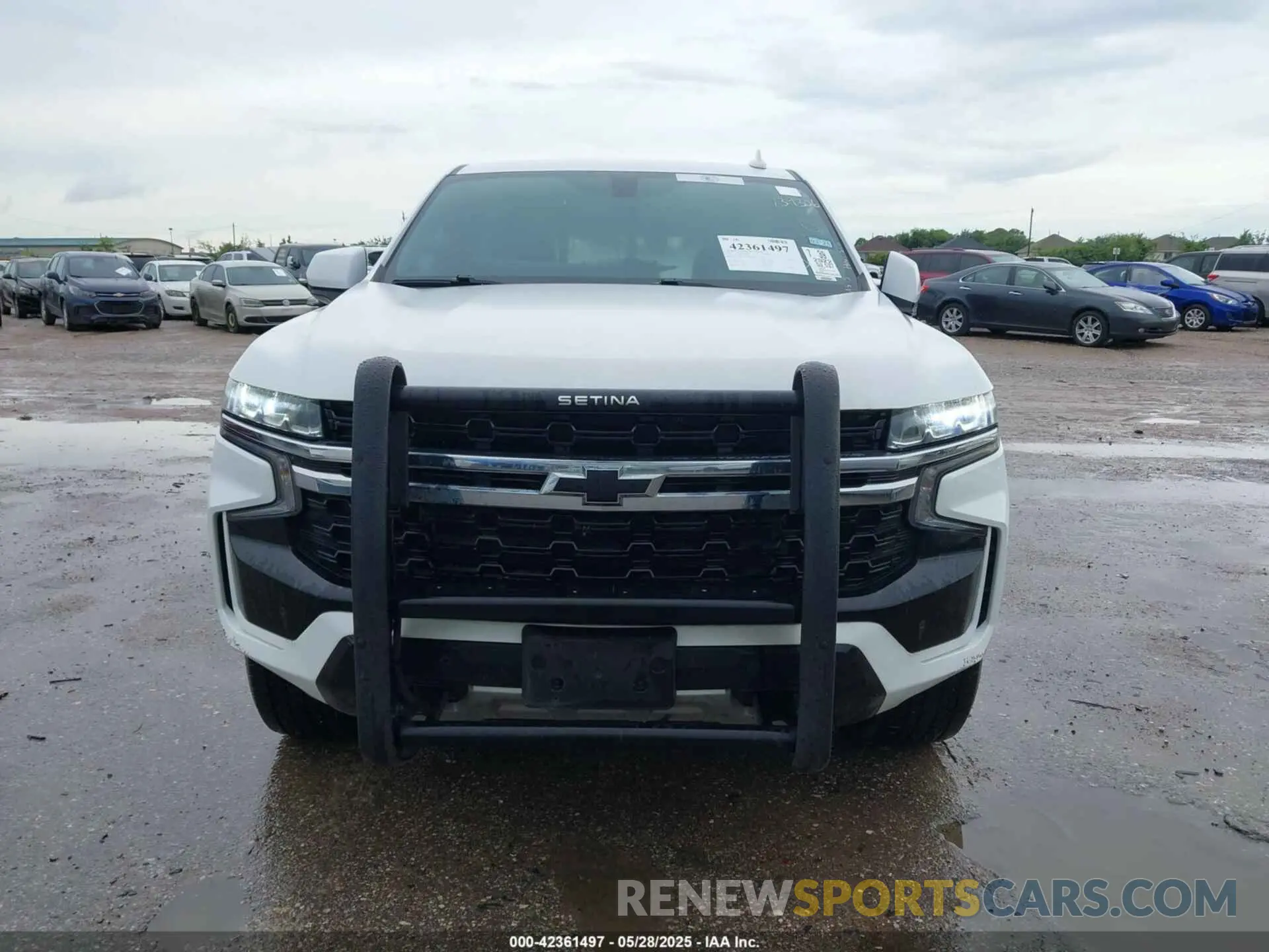 12 Photograph of a damaged car 1GBSCLED3NR233598 CHEVROLET TAHOE 2022