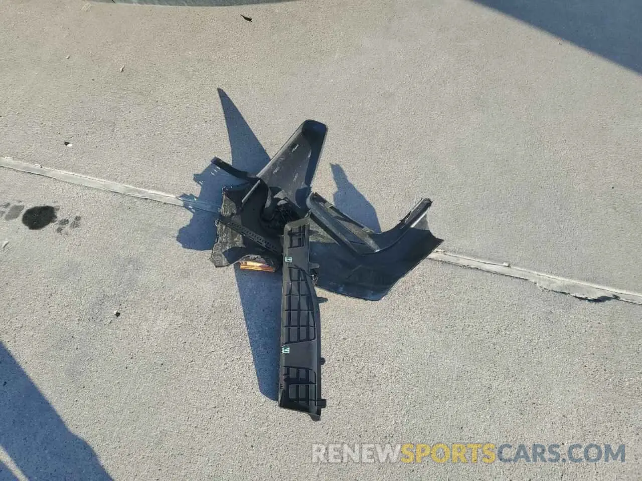 12 Photograph of a damaged car 1GNSCLED1NR218049 CHEVROLET TAHOE 2022