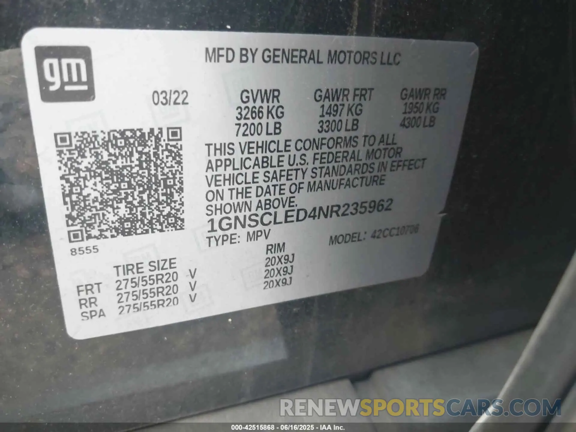 9 Photograph of a damaged car 1GNSCLED4NR235962 CHEVROLET TAHOE 2022
