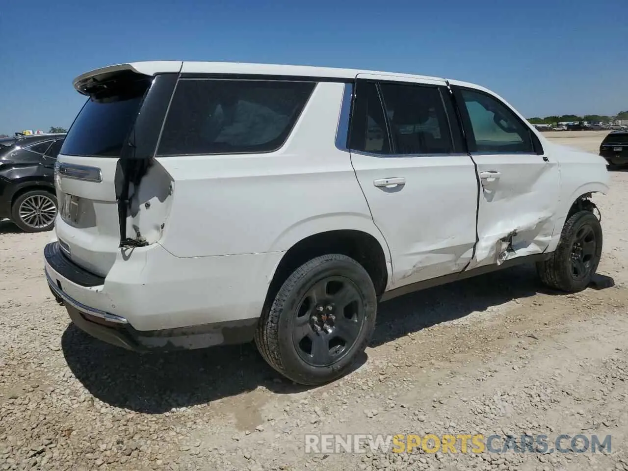 3 Photograph of a damaged car 1GNSCLED8NR247807 CHEVROLET TAHOE 2022
