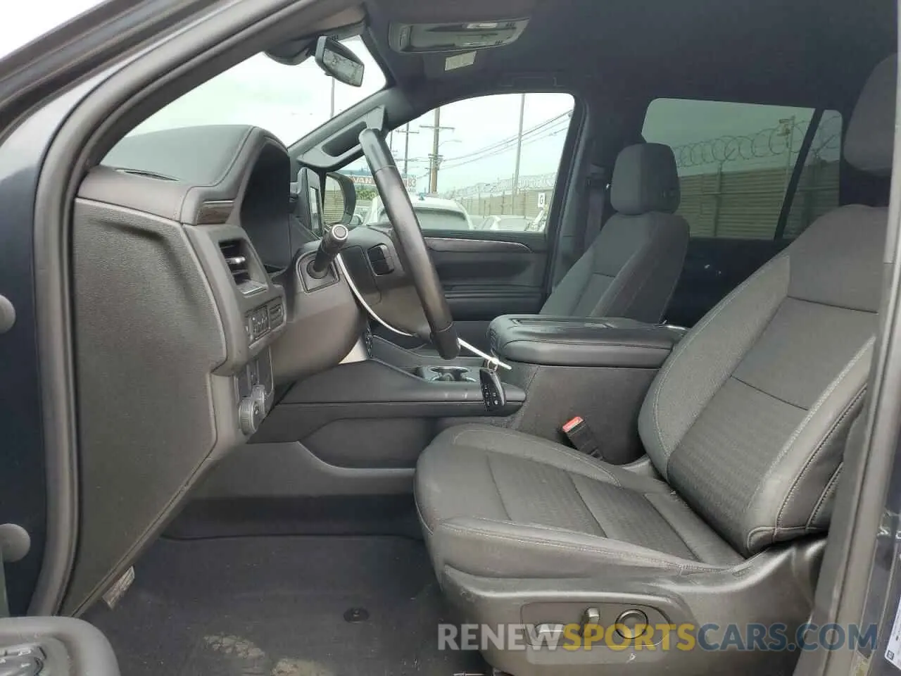 7 Photograph of a damaged car 1GNSCMKDXNR182095 CHEVROLET TAHOE 2022