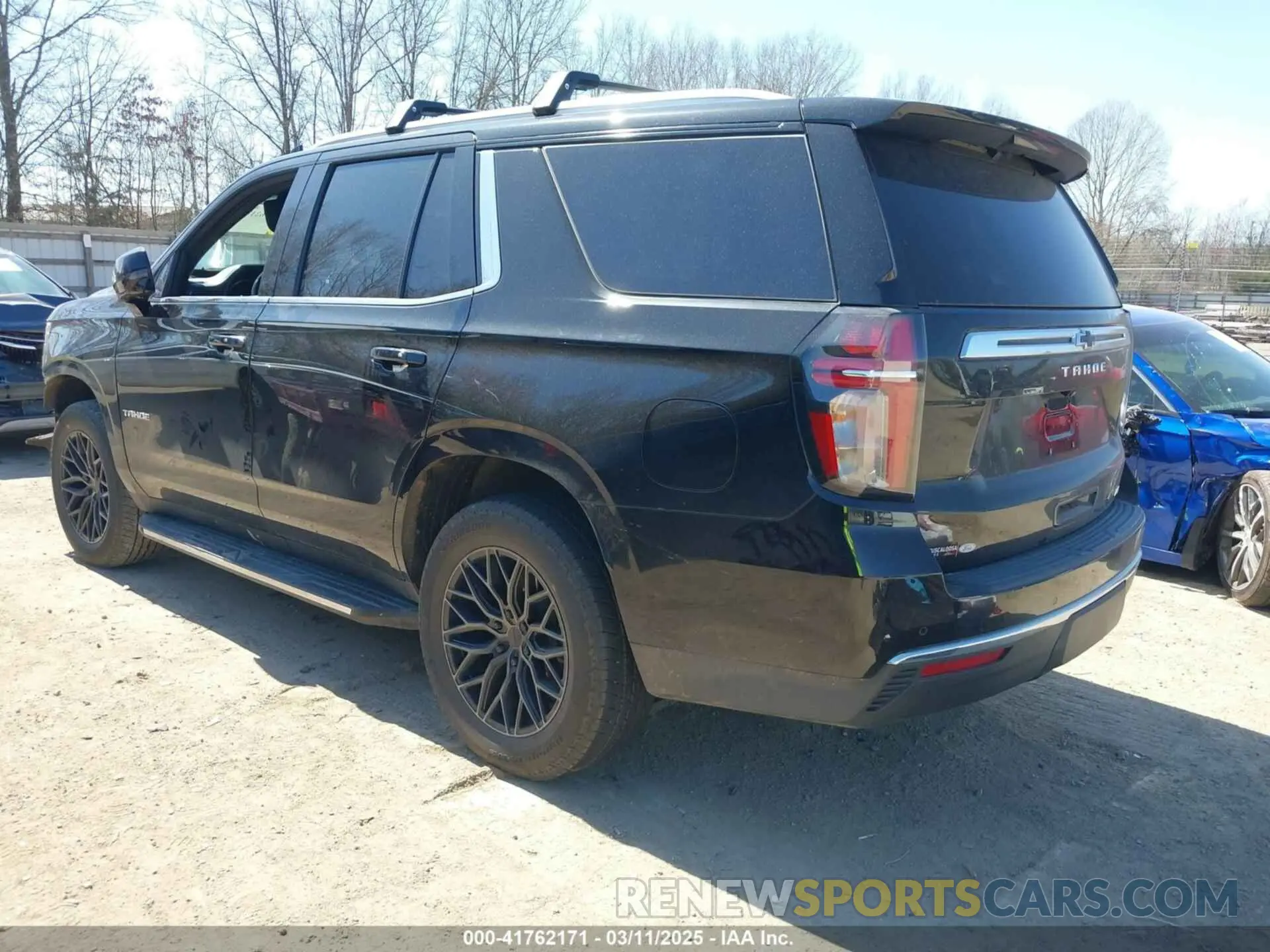 3 Photograph of a damaged car 1GNSCNKD7NR113287 CHEVROLET TAHOE 2022