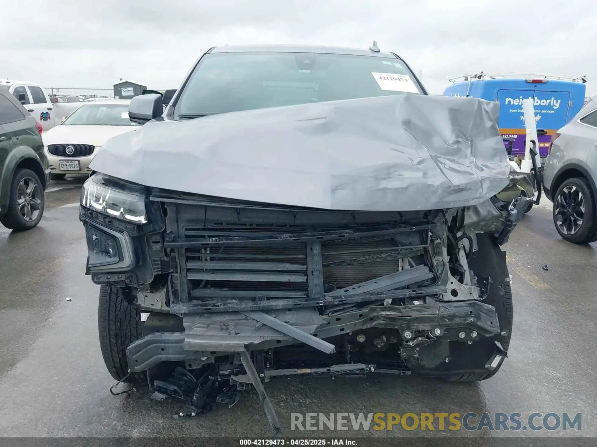 13 Photograph of a damaged car 1GNSCNKD8NR282251 CHEVROLET TAHOE 2022