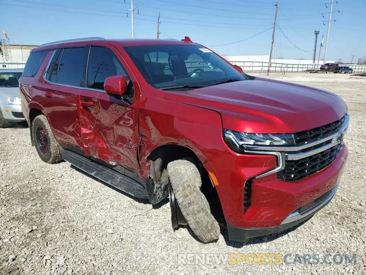 4 Photograph of a damaged car 1GNSKMKD5NR317969 CHEVROLET TAHOE 2022