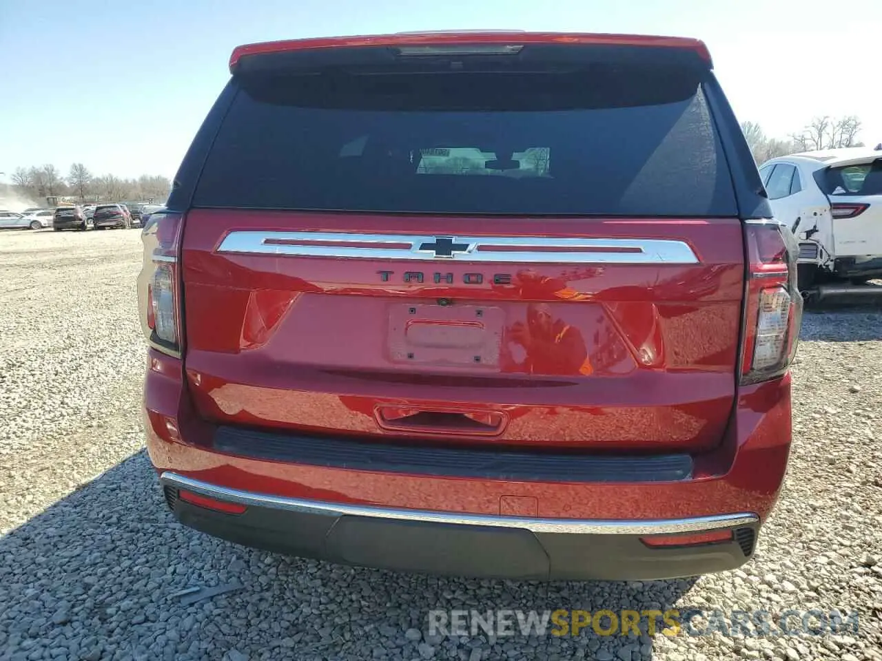 6 Photograph of a damaged car 1GNSKMKD5NR317969 CHEVROLET TAHOE 2022