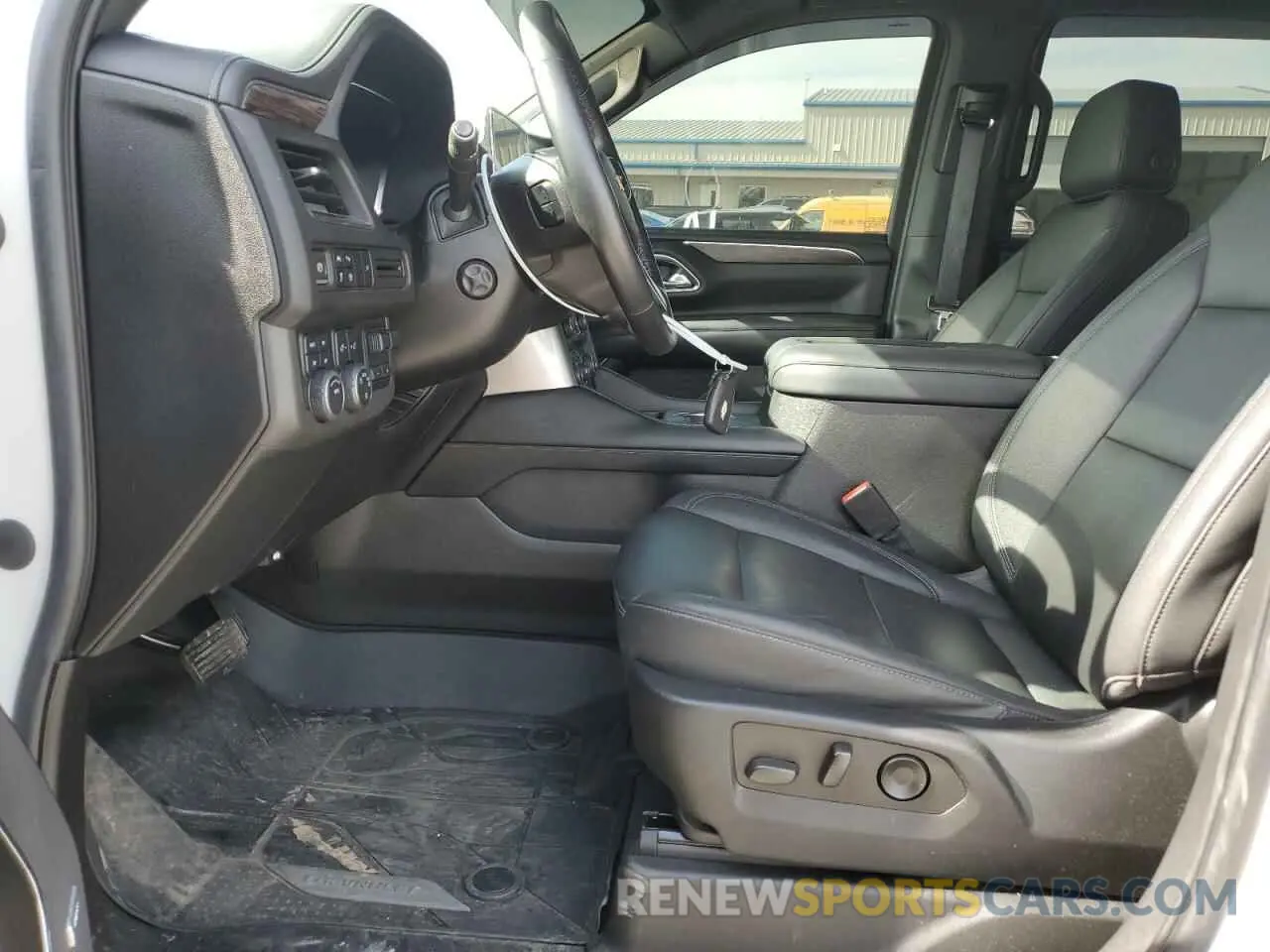 7 Photograph of a damaged car 1GNSKNKD0NR113599 CHEVROLET TAHOE 2022