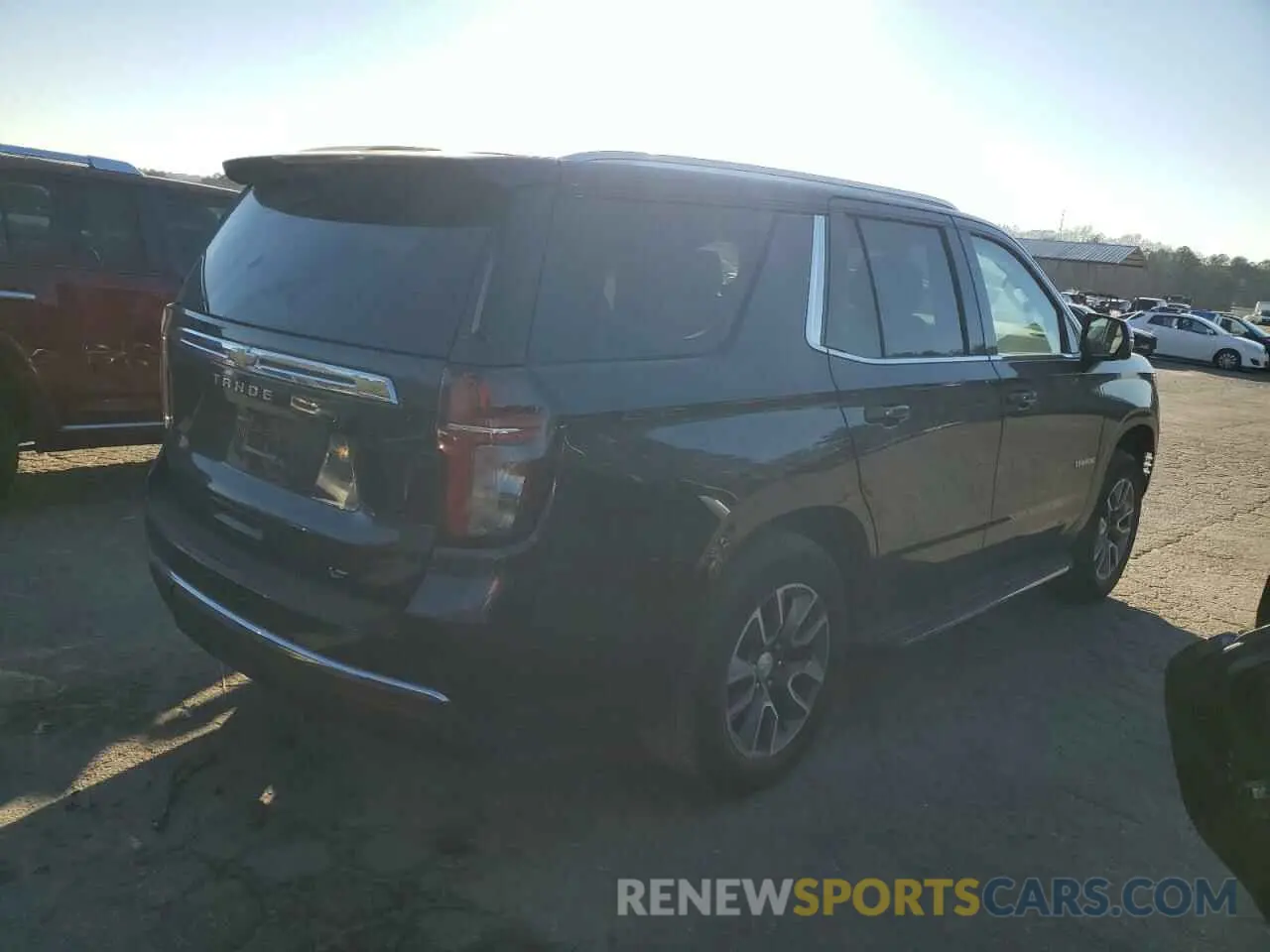 3 Photograph of a damaged car 1GNSKNKD2NR309561 CHEVROLET TAHOE 2022