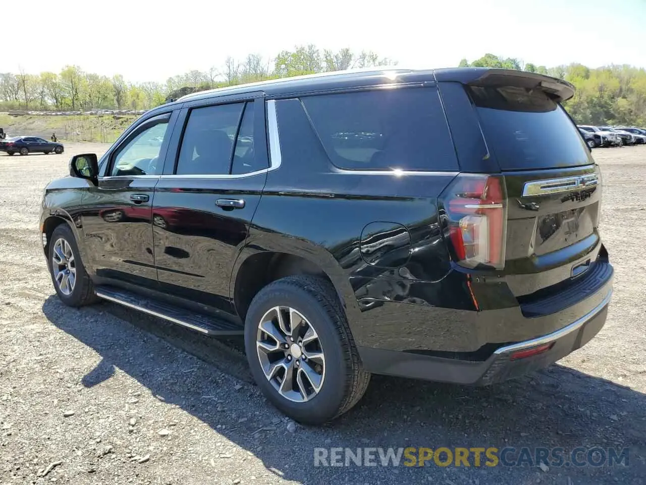 2 Photograph of a damaged car 1GNSKNKD2NR331107 CHEVROLET TAHOE 2022