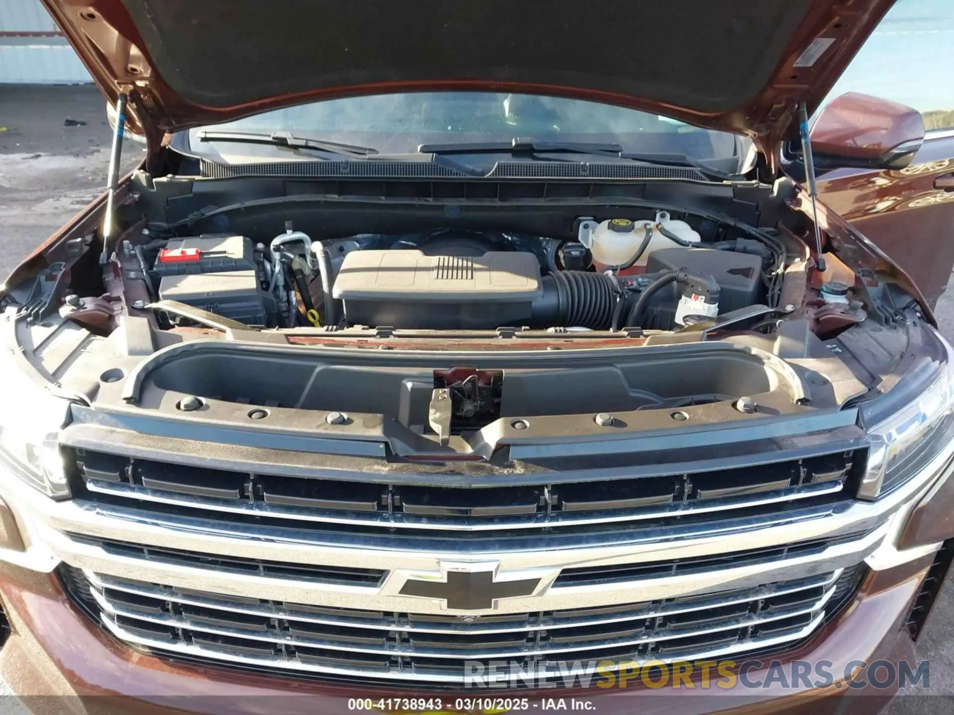10 Photograph of a damaged car 1GNSKNKD3NR200915 CHEVROLET TAHOE 2022