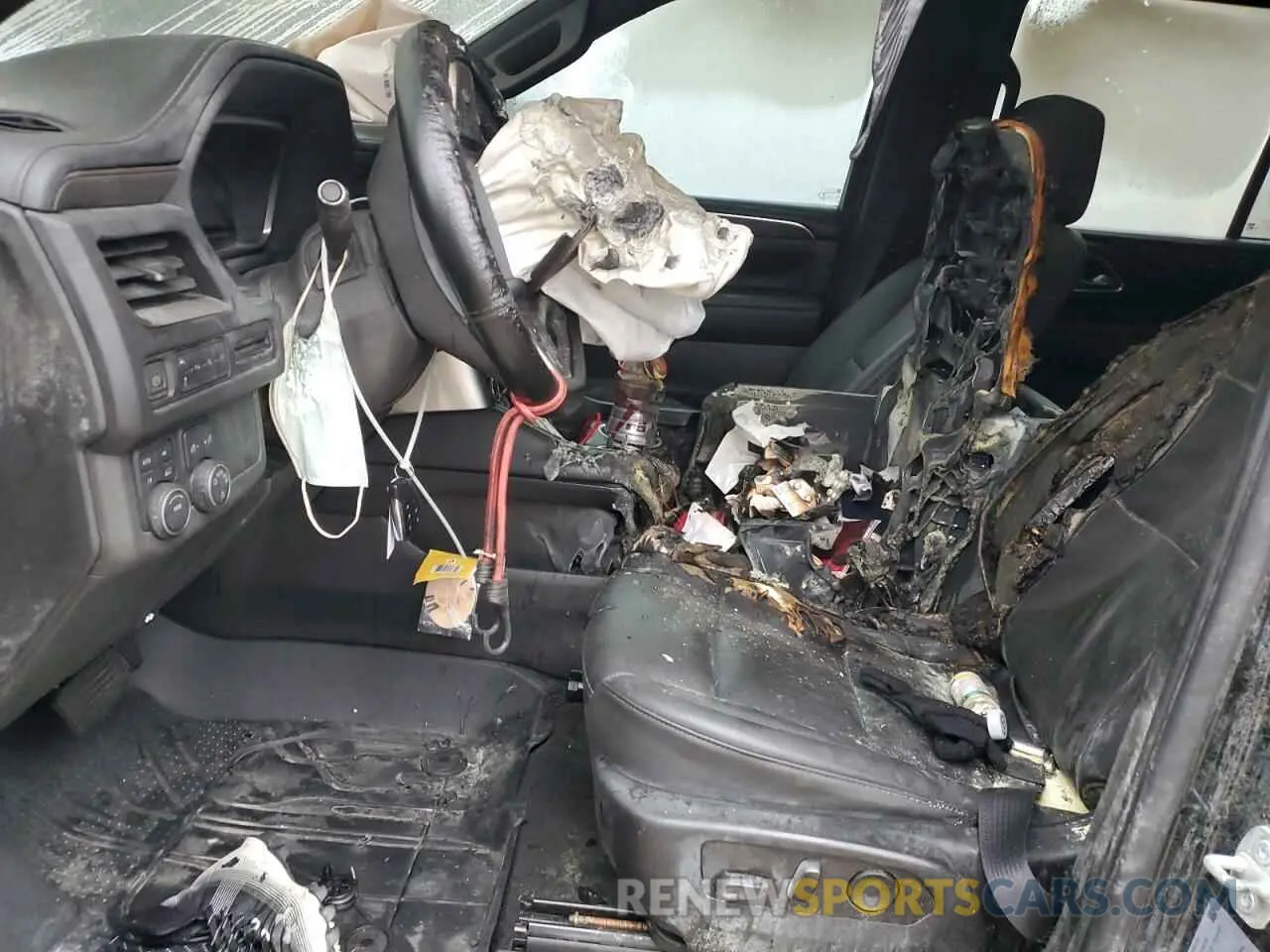 7 Photograph of a damaged car 1GNSKNKD4NR256426 CHEVROLET TAHOE 2022