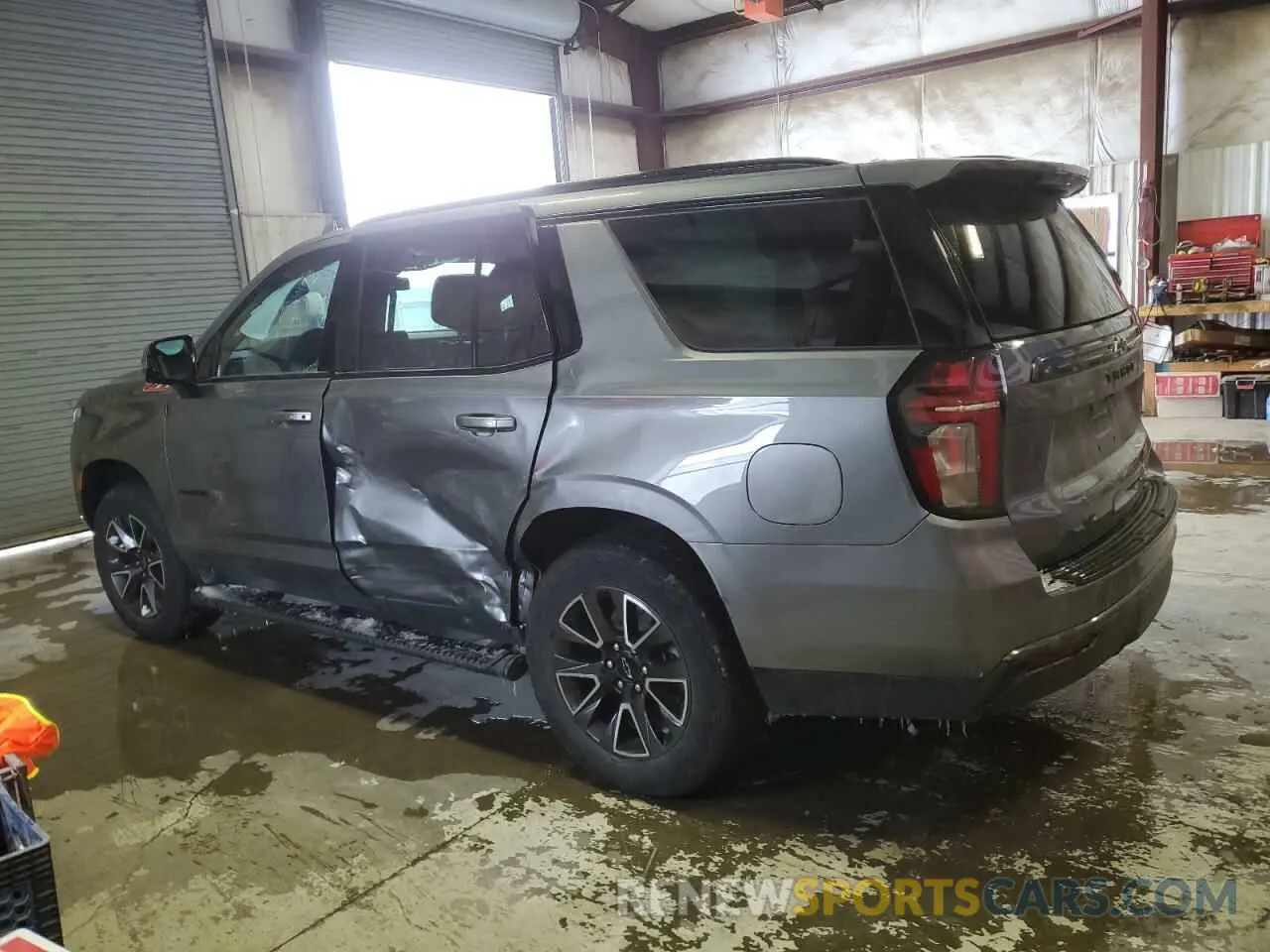 2 Photograph of a damaged car 1GNSKPKD4NR337244 CHEVROLET TAHOE 2022