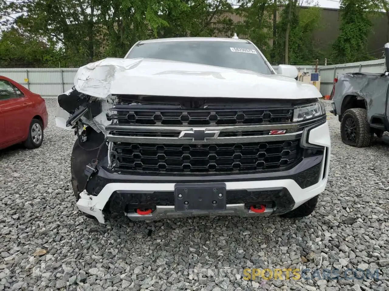 5 Photograph of a damaged car 1GNSKPKD5NR117658 CHEVROLET TAHOE 2022