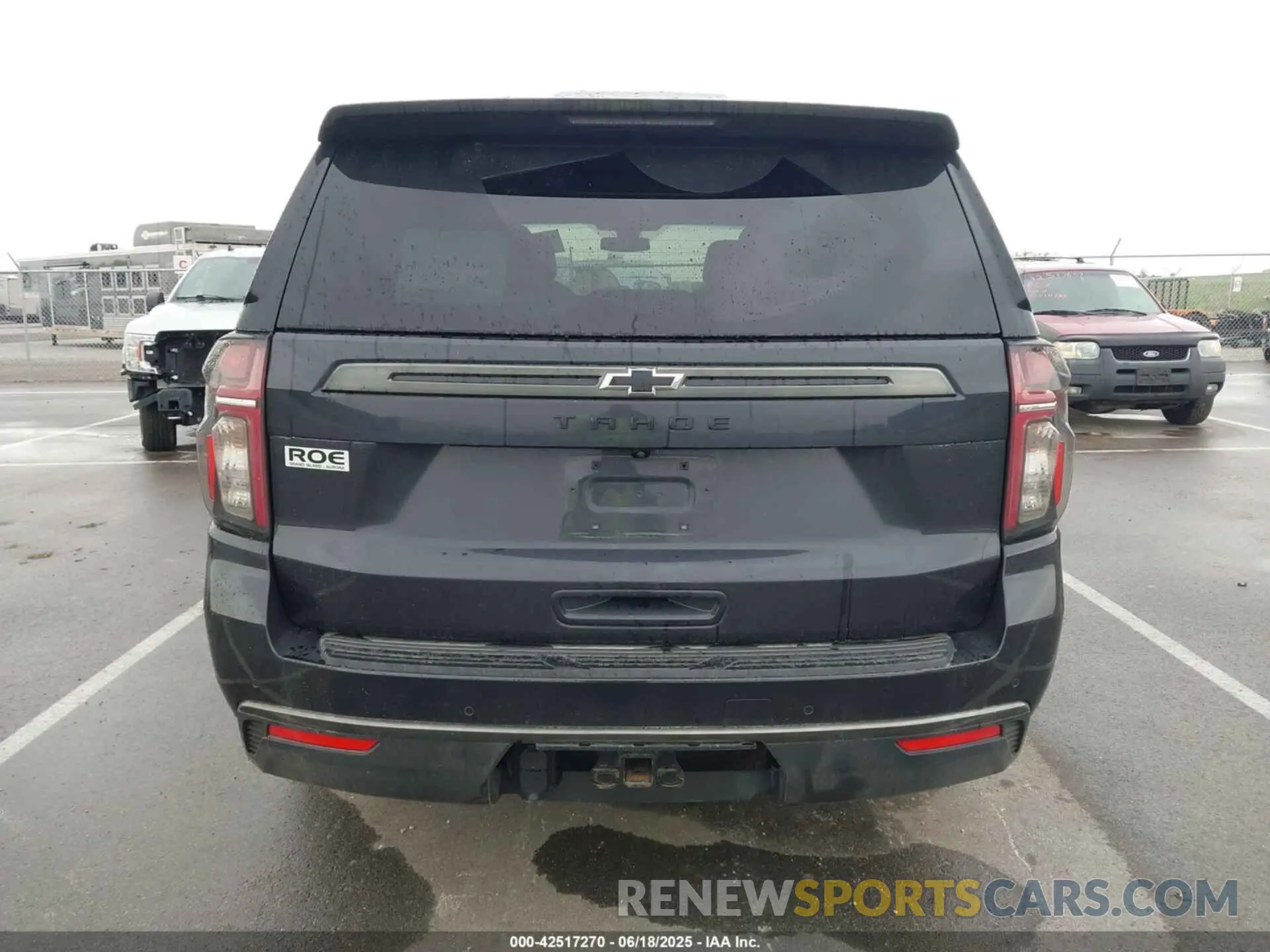 17 Photograph of a damaged car 1GNSKPKD7NR168529 CHEVROLET TAHOE 2022