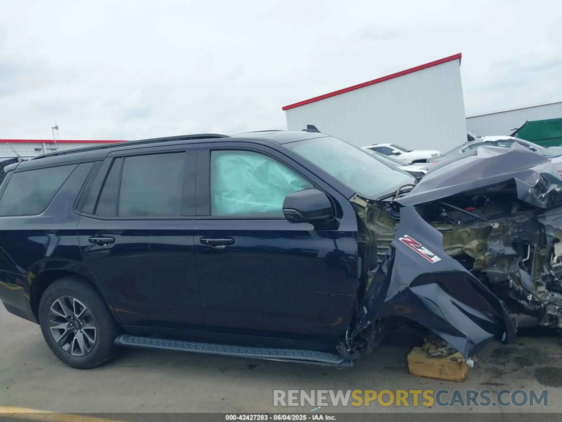 13 Photograph of a damaged car 1GNSKPKL2NR225842 CHEVROLET TAHOE 2022