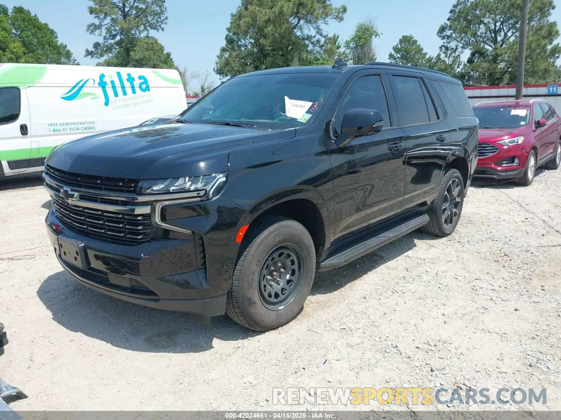 2 Photograph of a damaged car 1GNSKRKD4NR193528 CHEVROLET TAHOE 2022