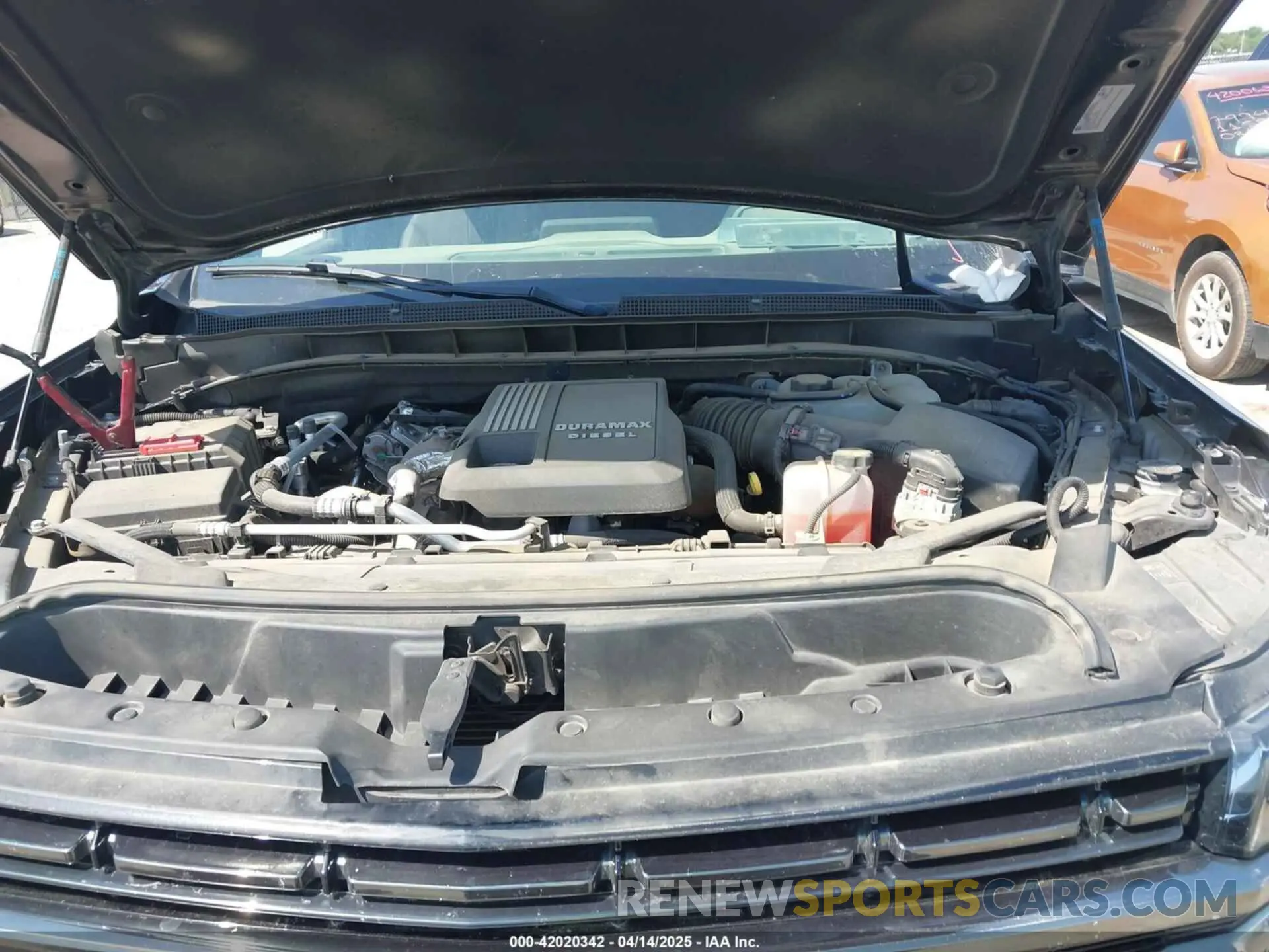 10 Photograph of a damaged car 1GNSKRKT7NR228974 CHEVROLET TAHOE 2022