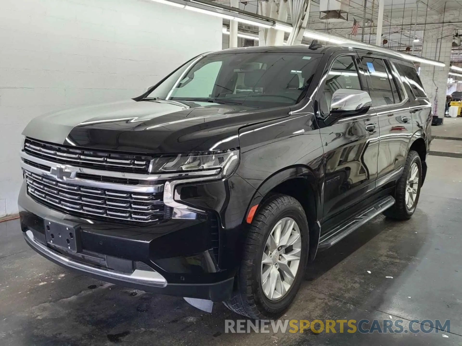21 Photograph of a damaged car 1GNSKSKD2NR247058 CHEVROLET TAHOE 2022